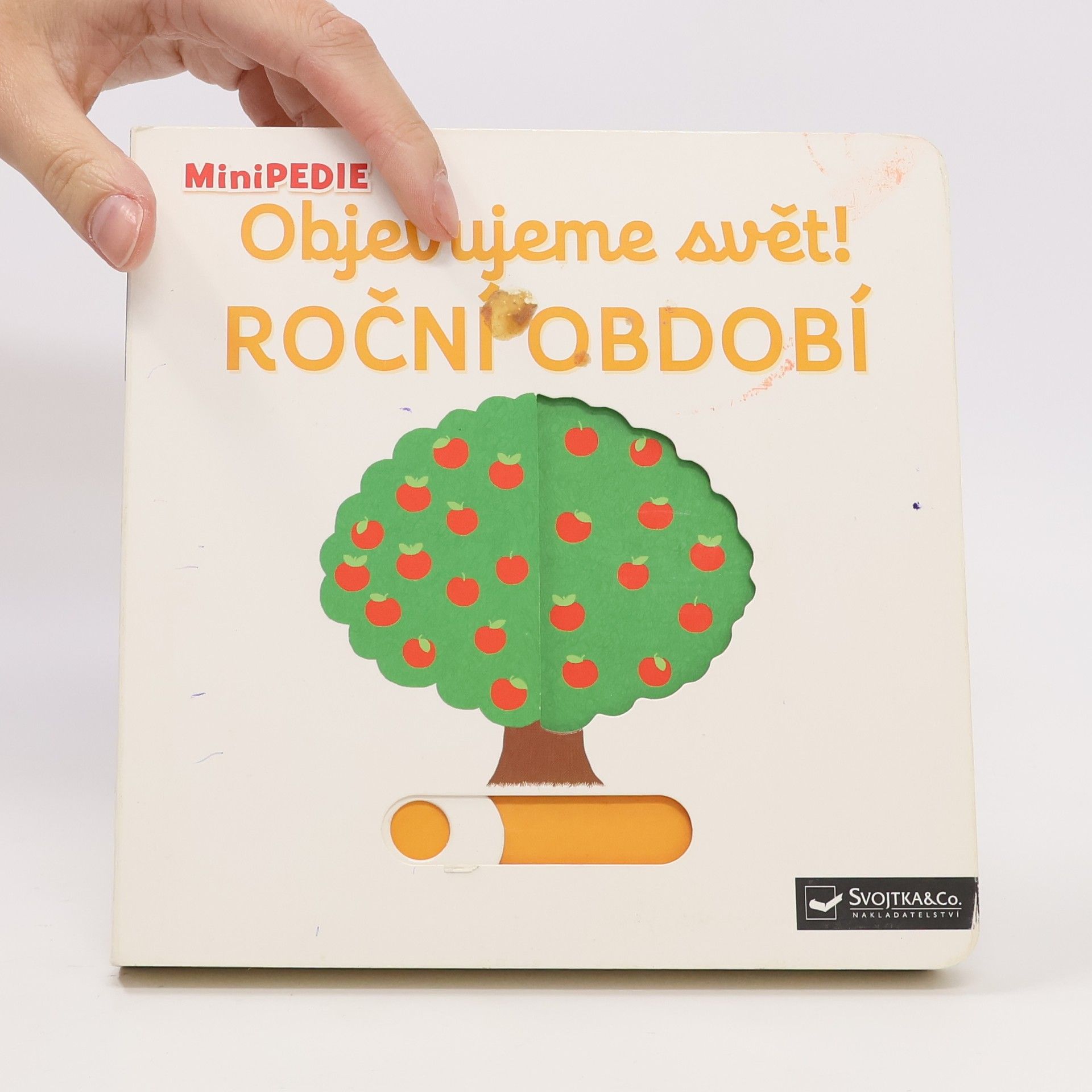 Nathalie Choux Objevujeme svět! Roční období