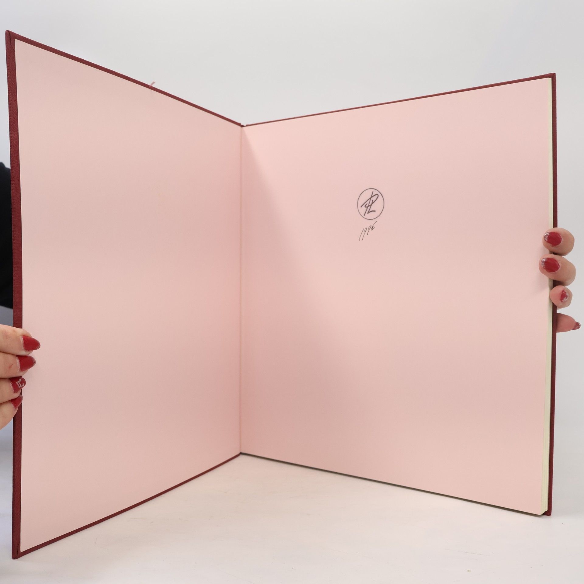Autores varios Konrad Klapheck