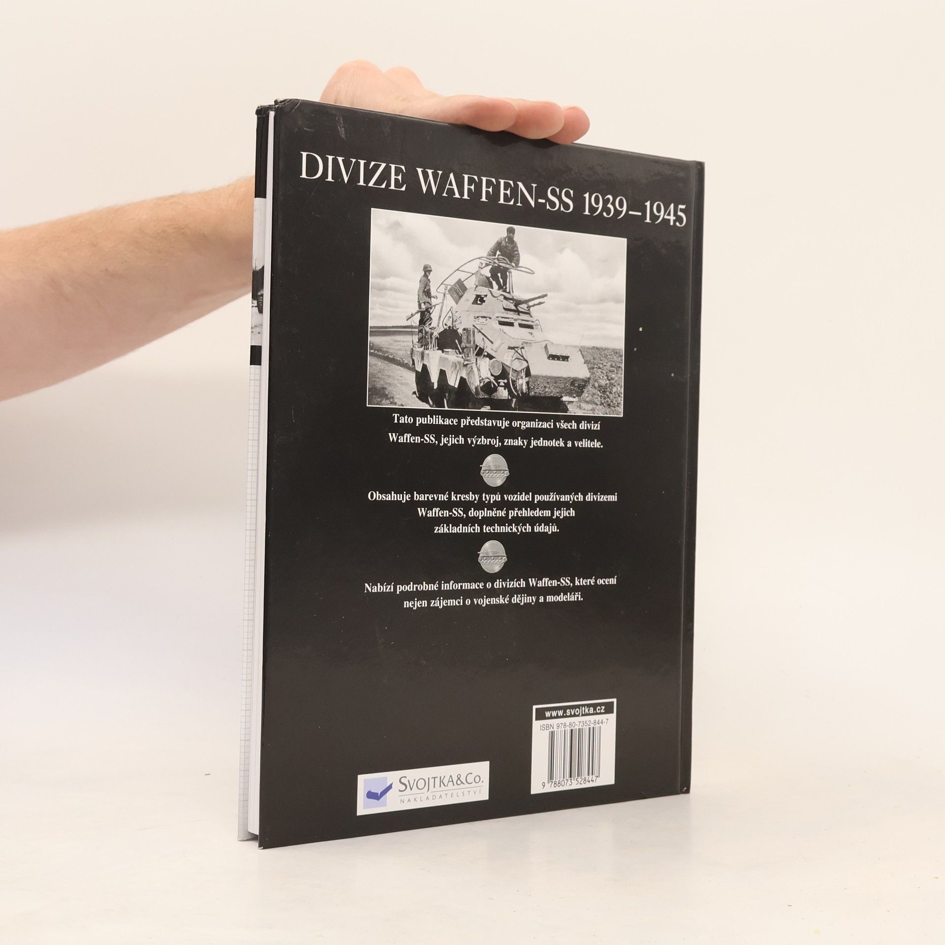 Chris Bishop Divize Waffen-SS 1939-45 : identifikační příručka vojenské techniky