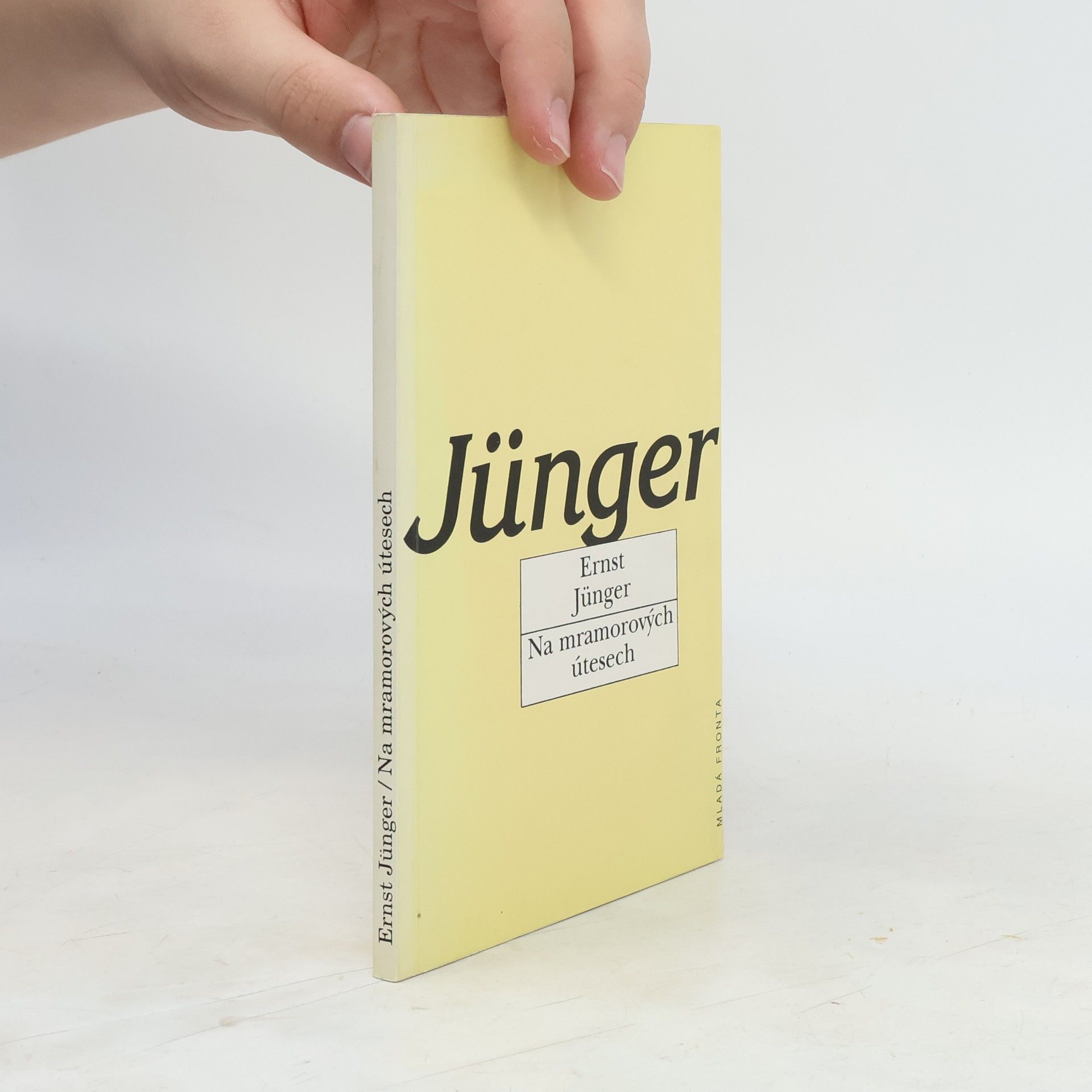 Ernst Jünger Na mramorových útesech