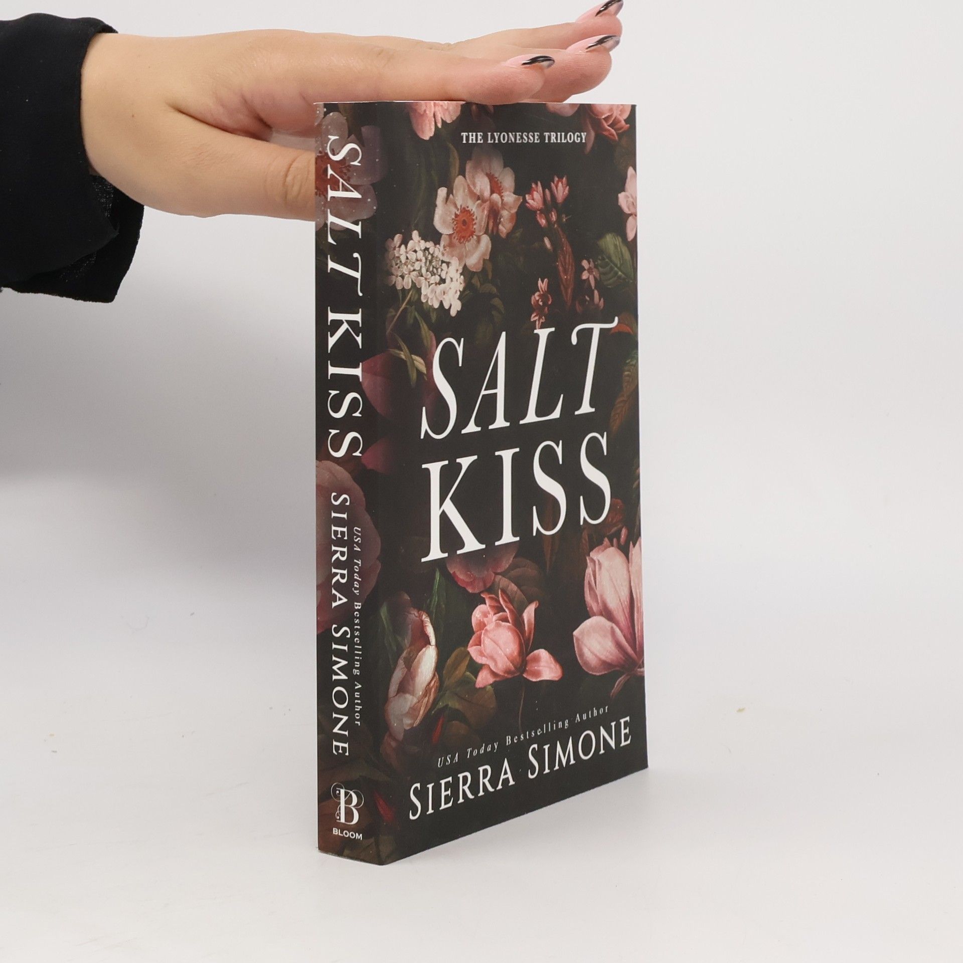 Sierra Simone Salt Kiss
