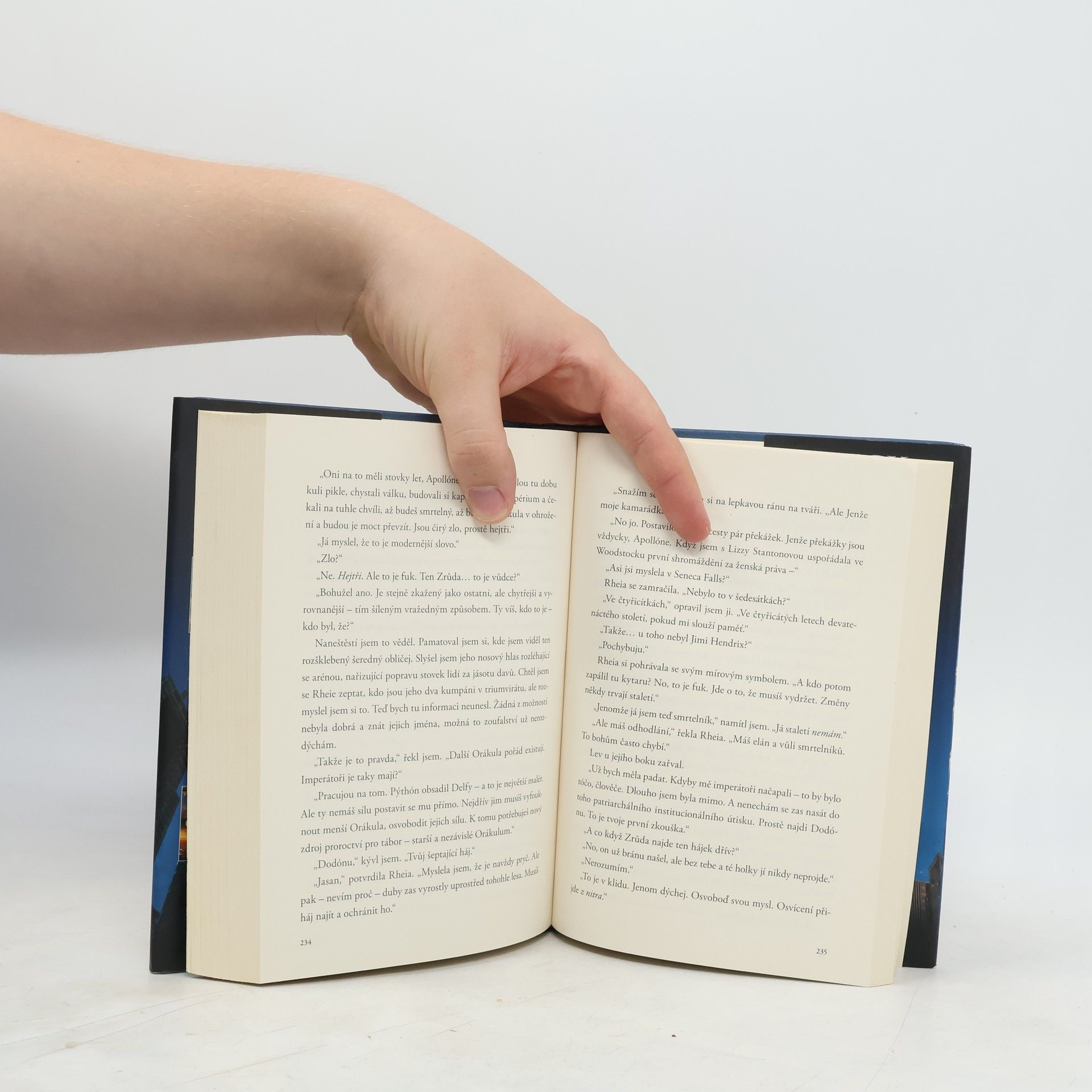 Rick Riordan Apollónův pád. Utajené orákulum