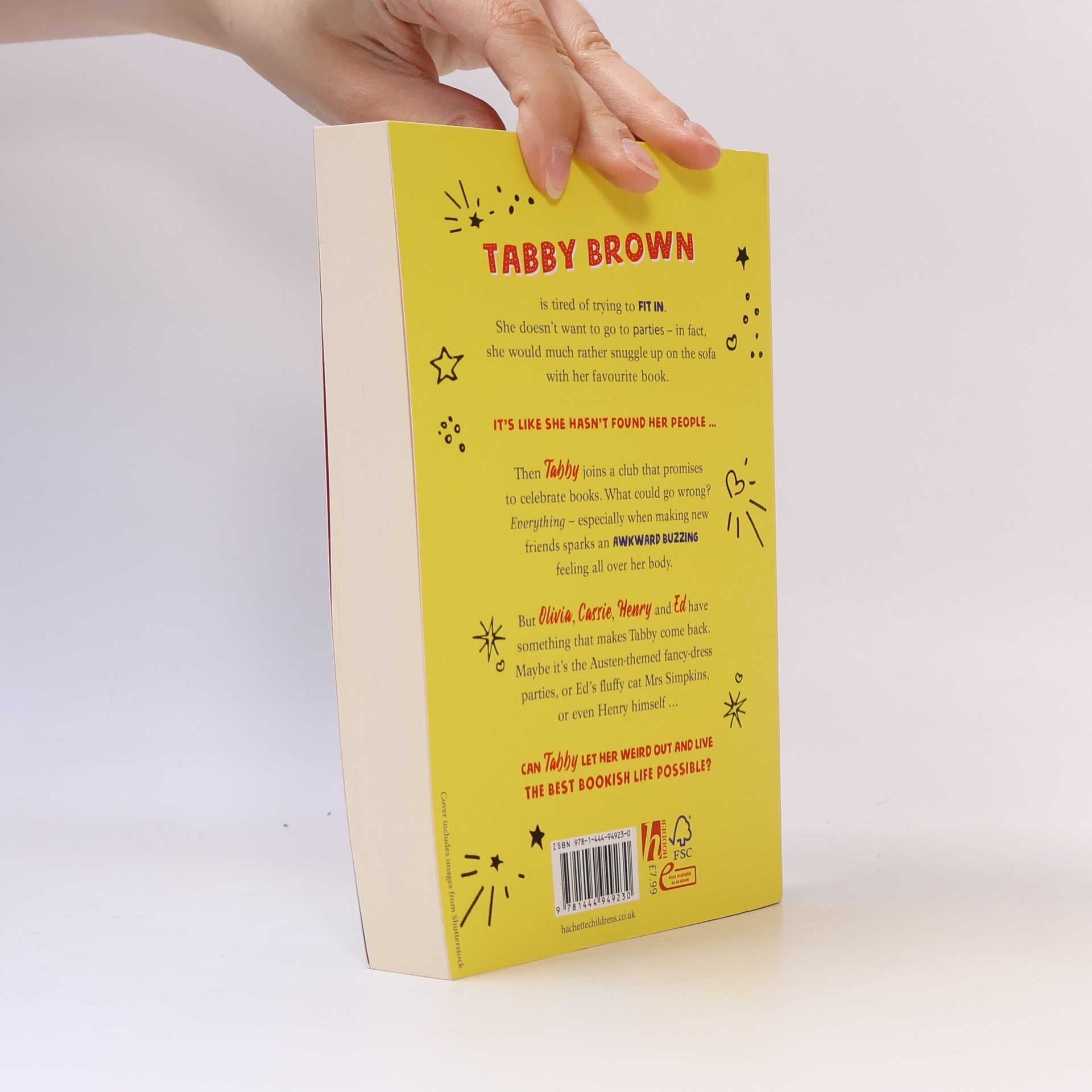 Lucy Powrie The paper & hearts society. Book 1