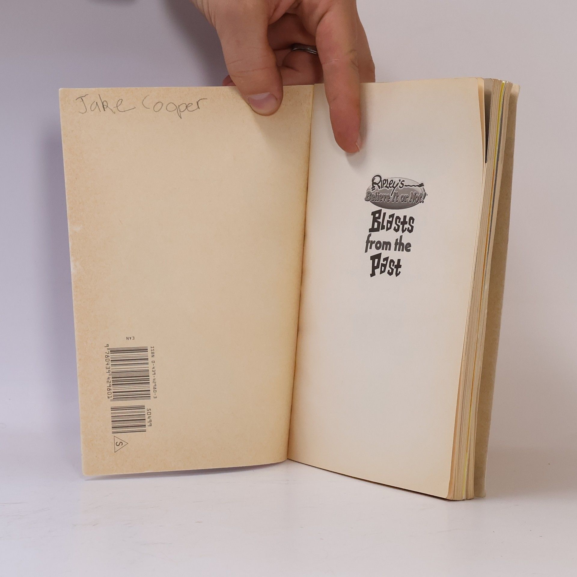 Mary Packard Ripley's Believe It or Not!: Blasts From the Past