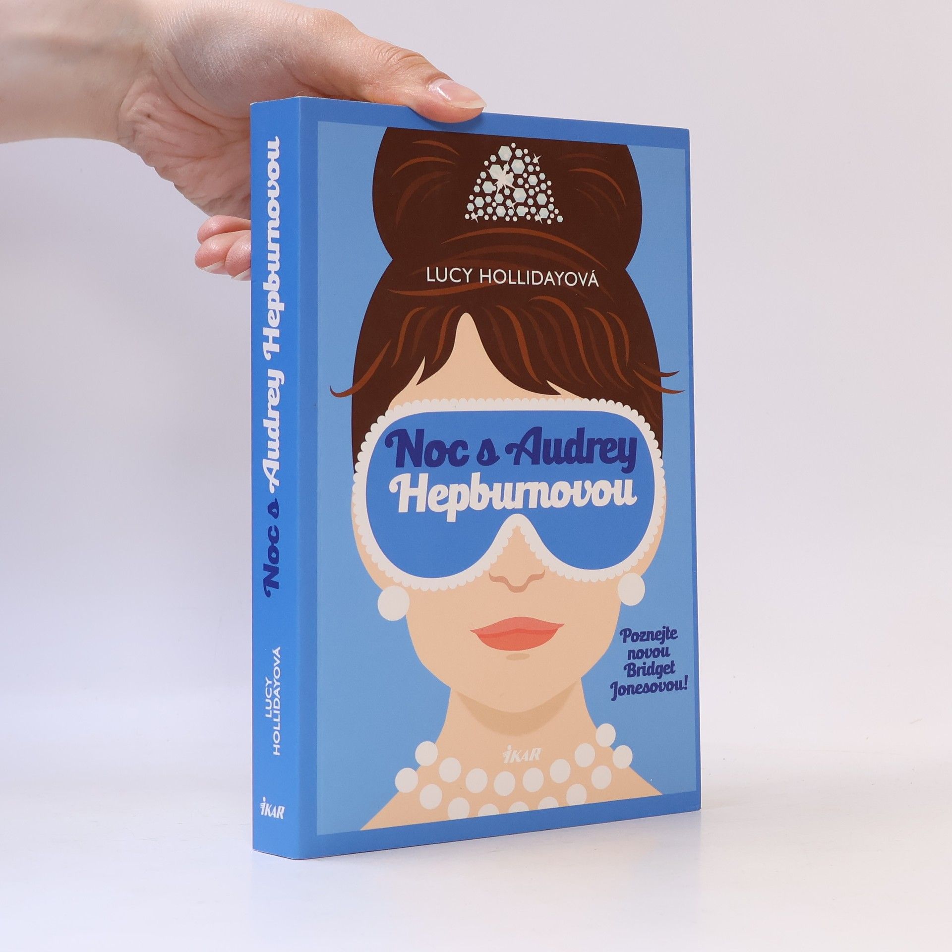 Lucy Holliday Noc s Audrey Hepburnovou: Poznejte novou Bridget Jonesovou!