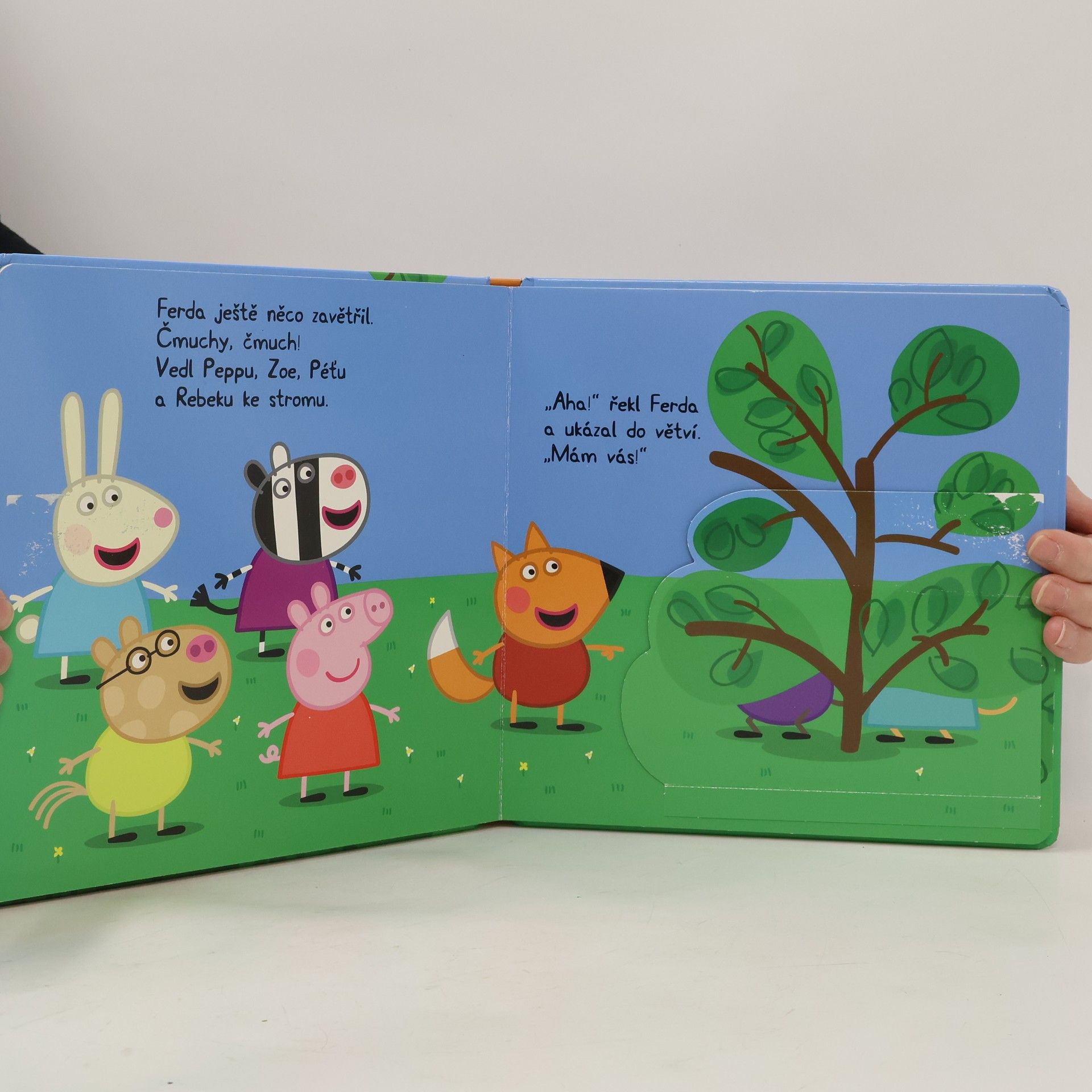 Neville Astley Peppa Pig. Hra na schovávanou