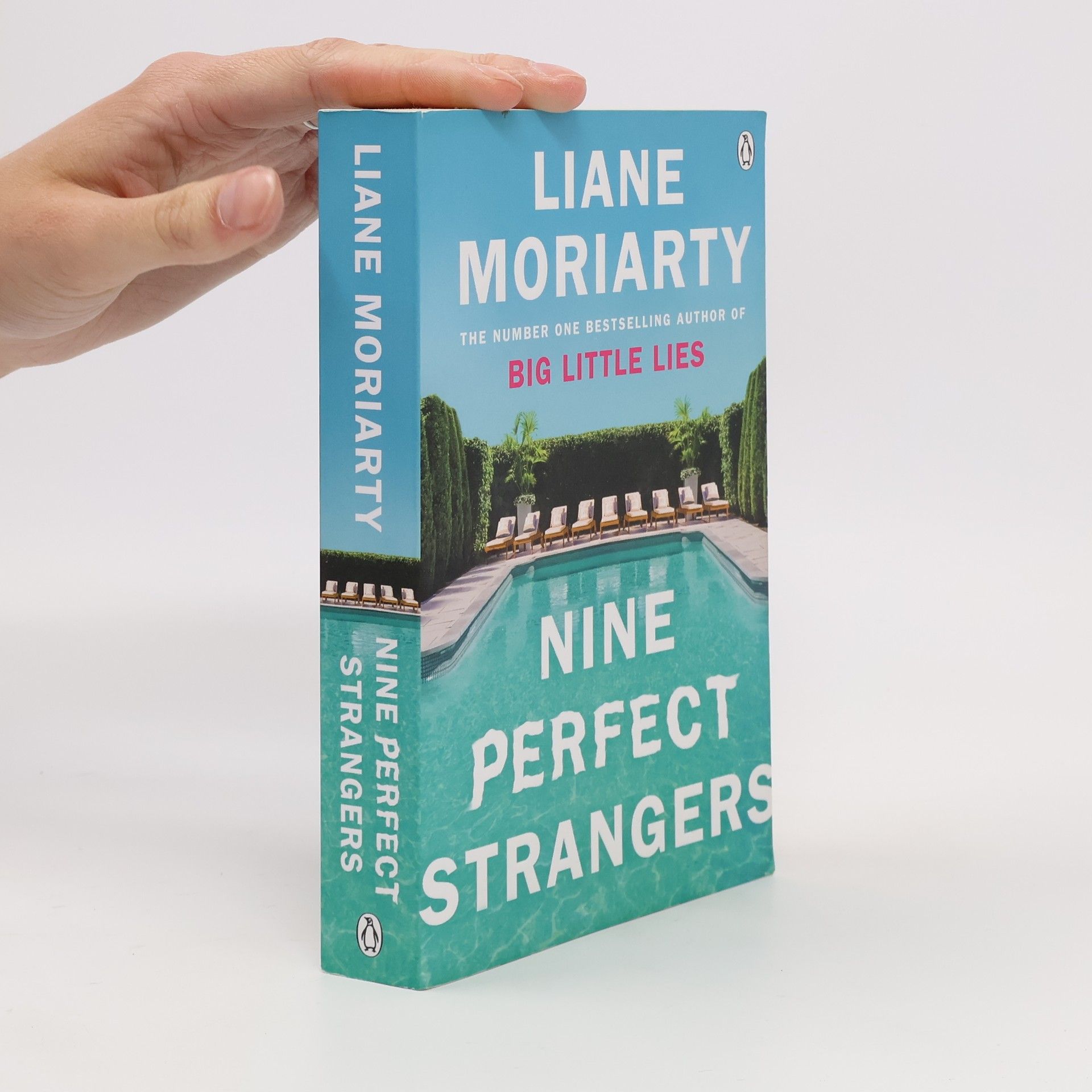 Liane Moriarty Nine perfect strangers