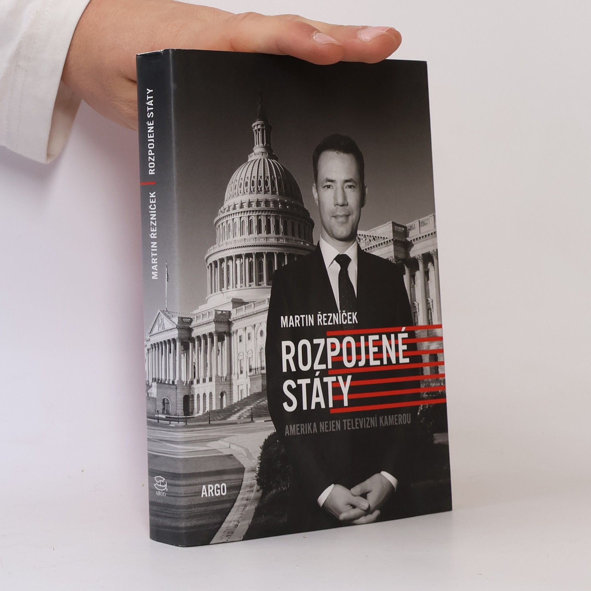 Martin Řezníček Rozpojené státy: Amerika nejen televizní kamerou