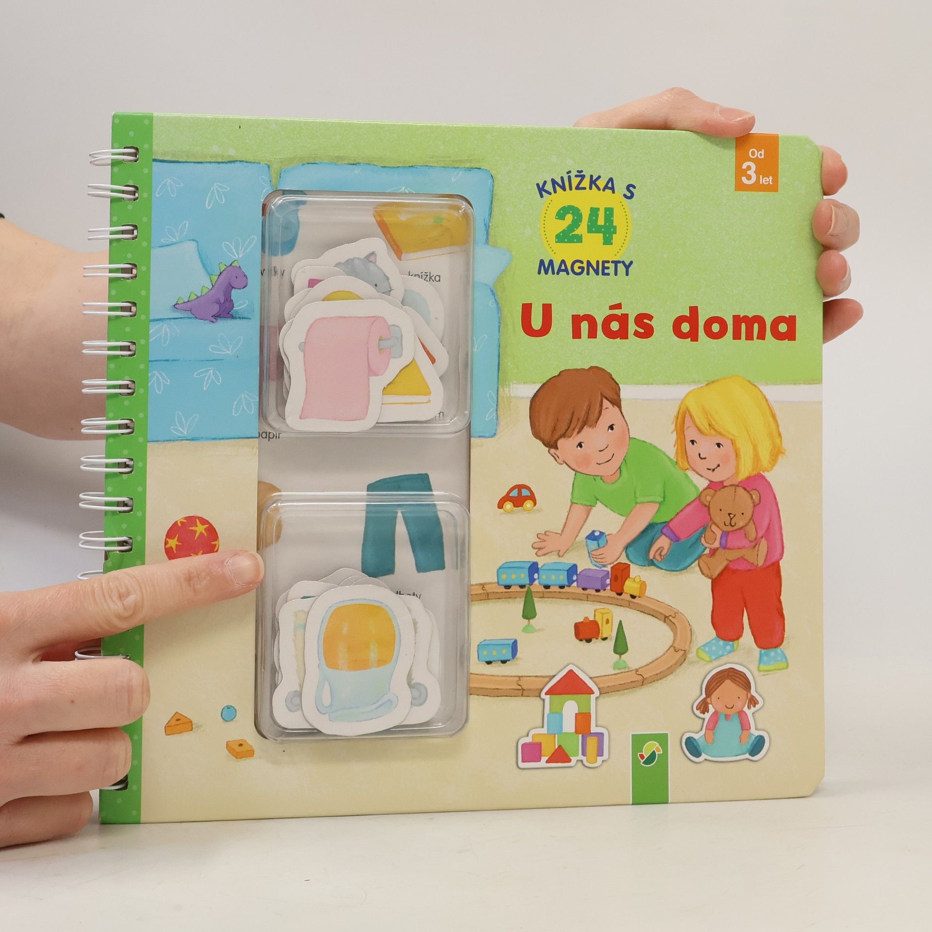 Collectif d'auteurs U nás doma
