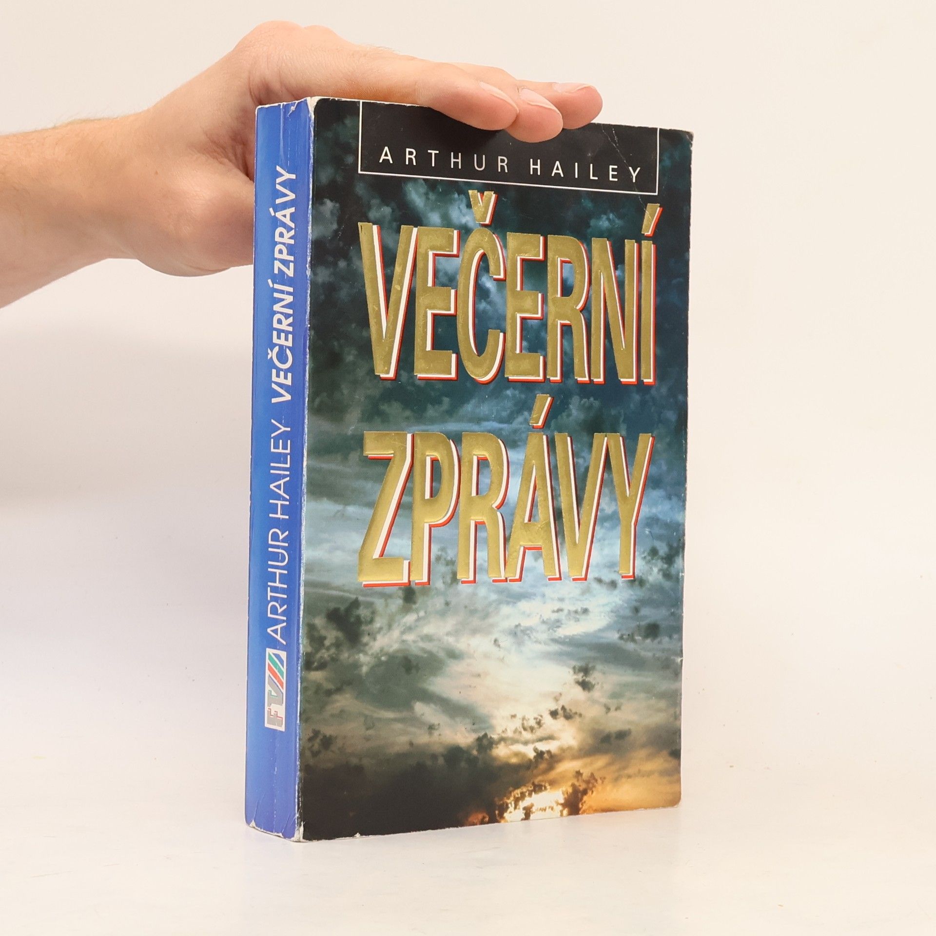 Arthur Hailey Večerní zprávy