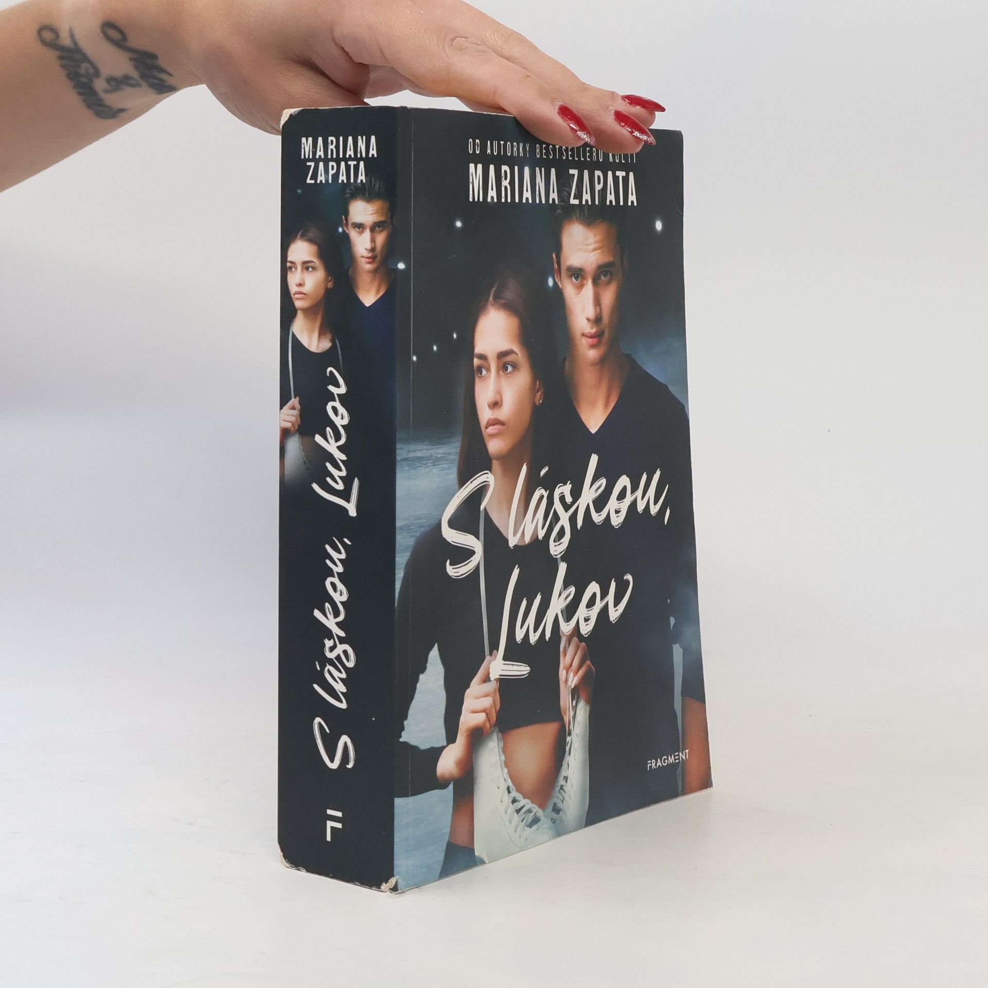 Mariana Zapata S láskou, Lukov