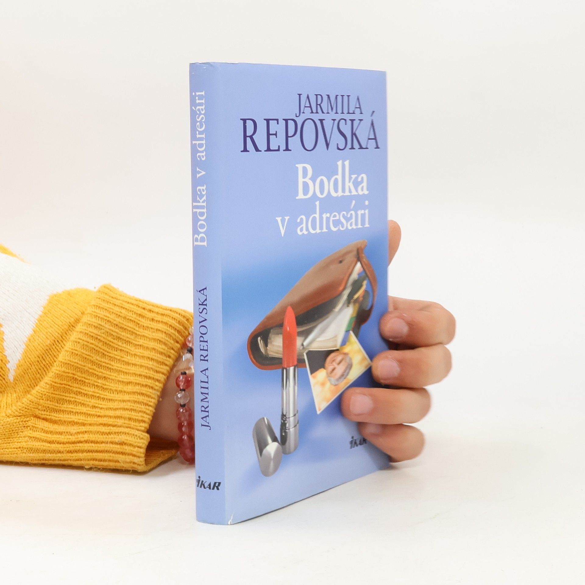 Bodka v adresári