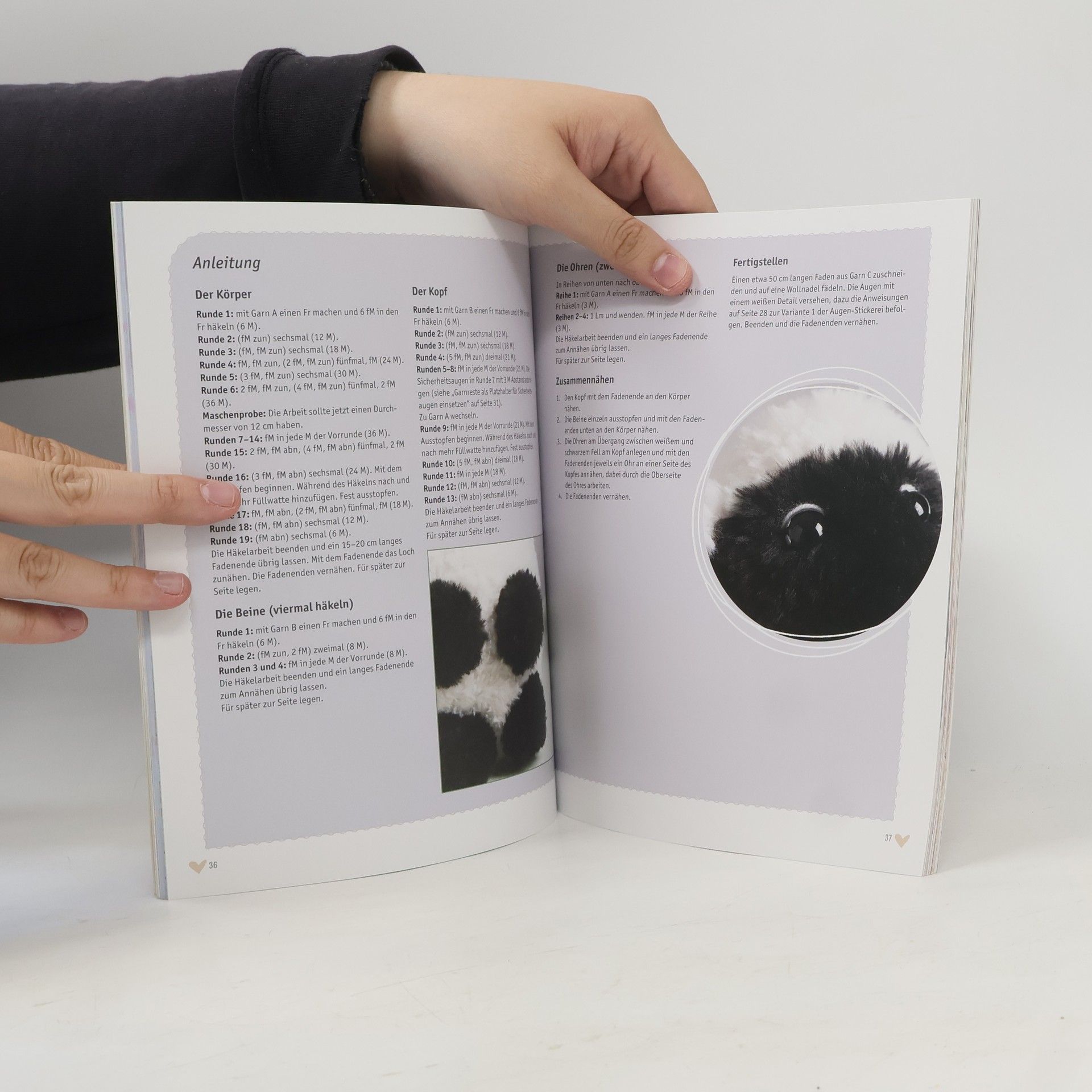 Ashley Parker Flauschige Freunde. 12 gehäkelte Tier-Amigurumis aus Plüschwolle. Megasüße Kuscheltiere ganz einfach Schritt-für-Schritt selber häkeln.