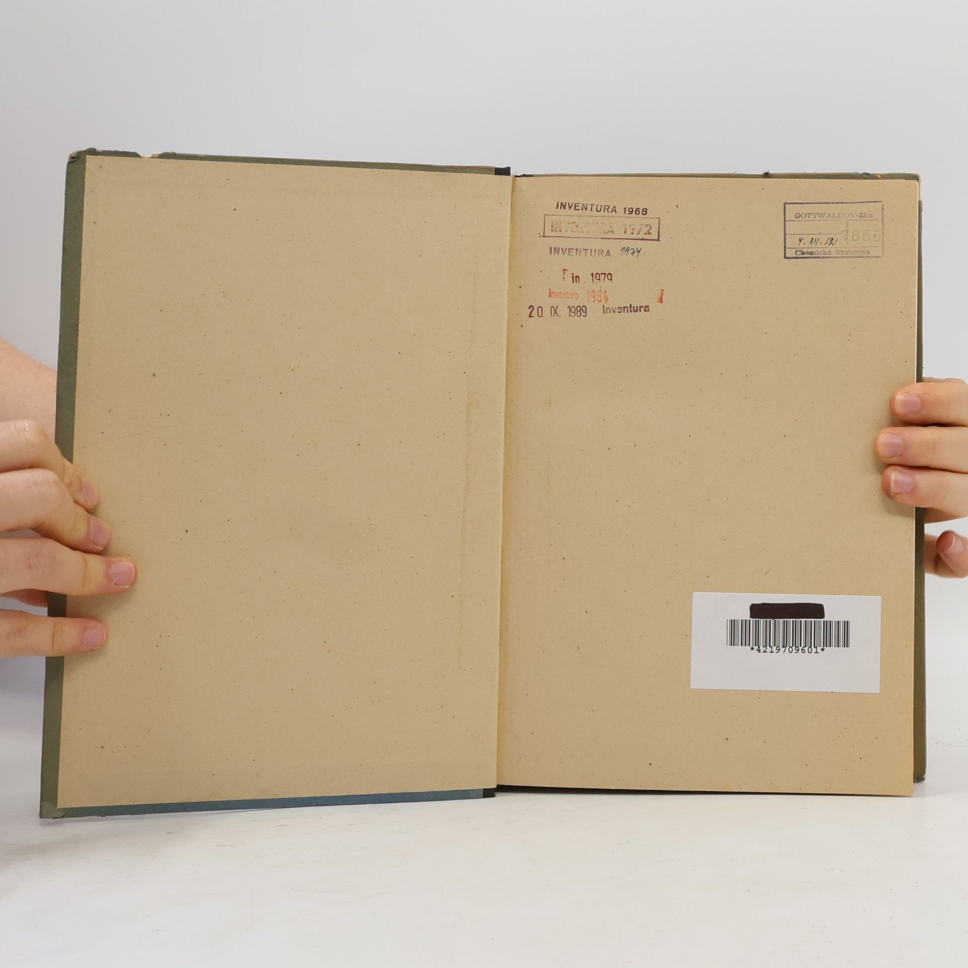 M. Von Laue Physik und Chemie und ihre Anwendungen in Einzeldarstellungen VII. Materiewellen und ihre Interferenzen
