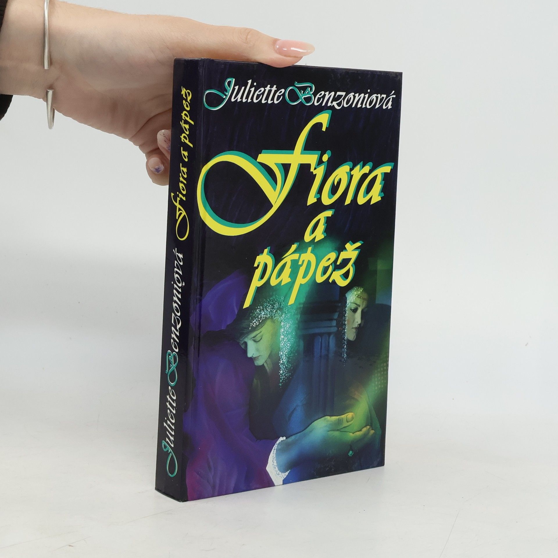Juliette Benzoni Fiora a pápež
