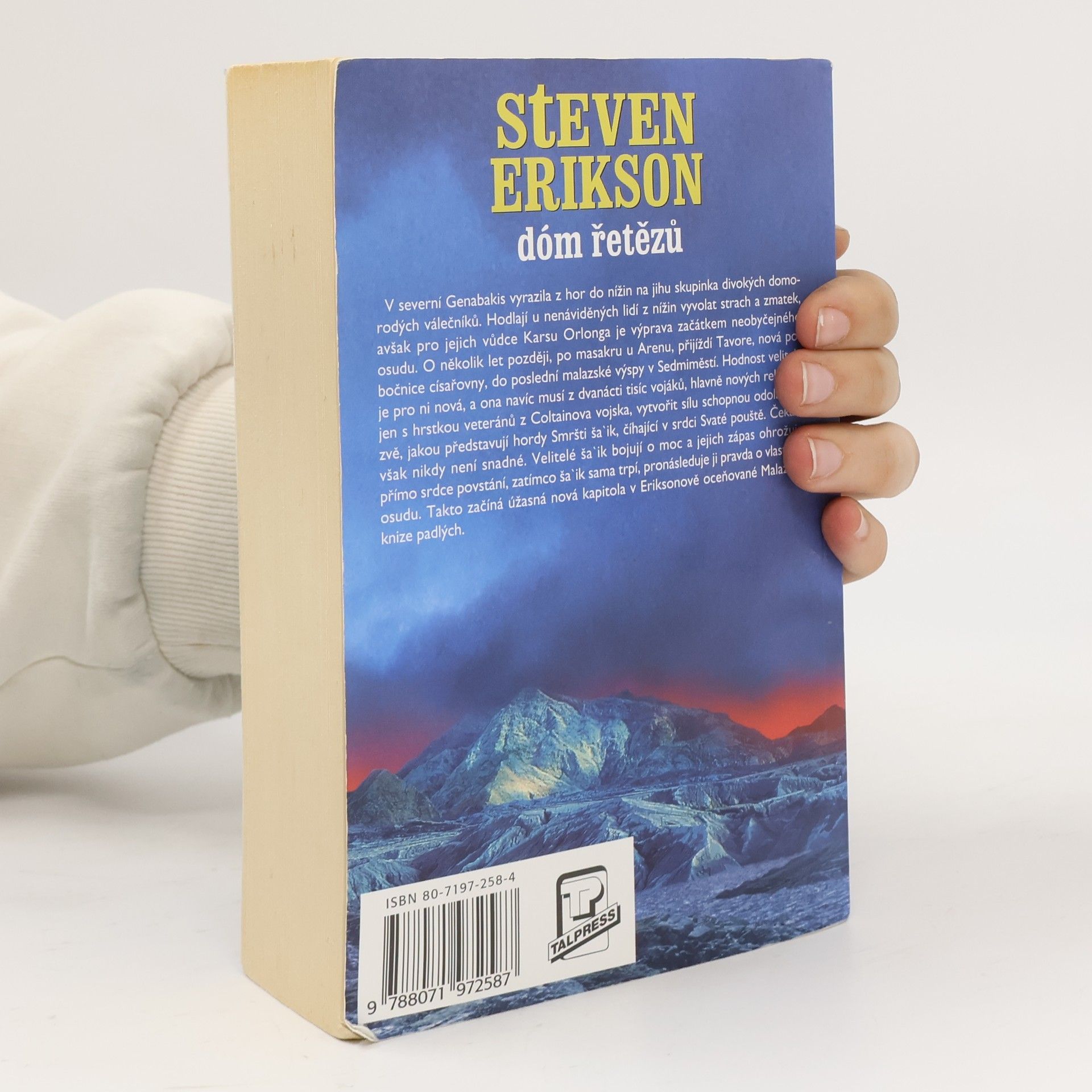 Steven Erikson Dóm řetězů