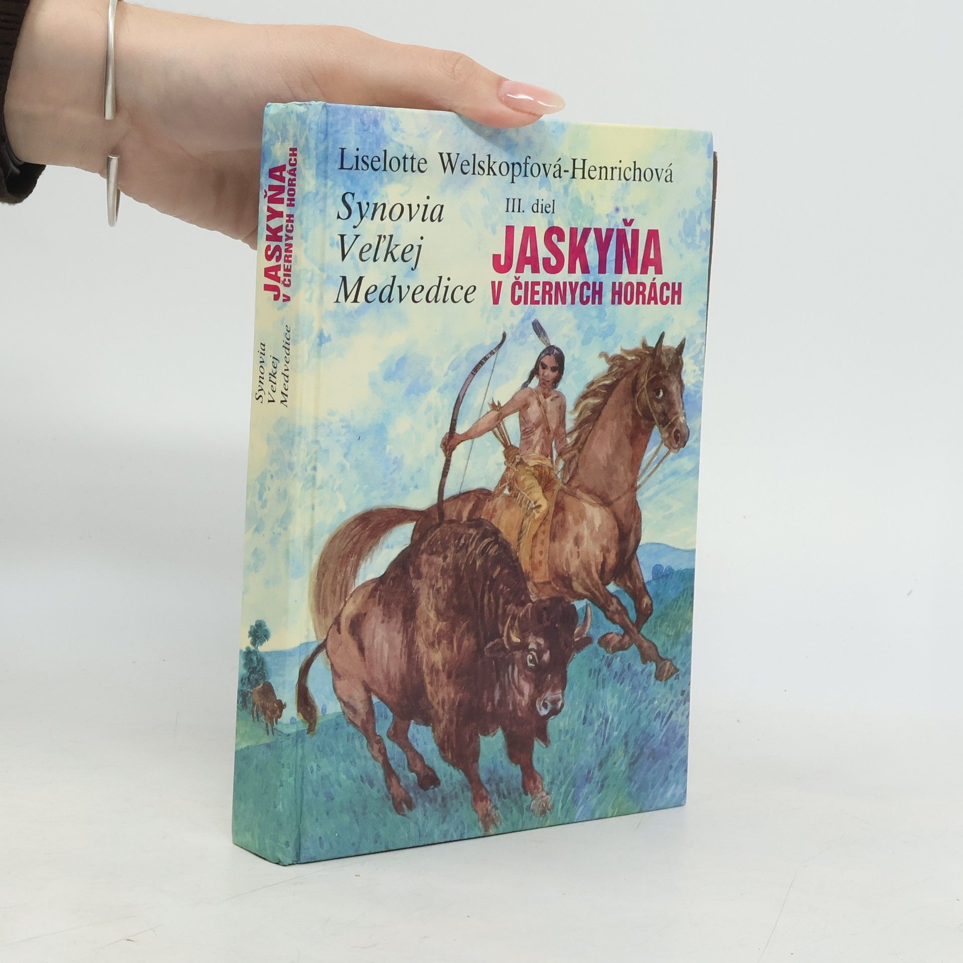 Liselotte Welskopfová-Henrichová Jaskyňa v Čiernych horách