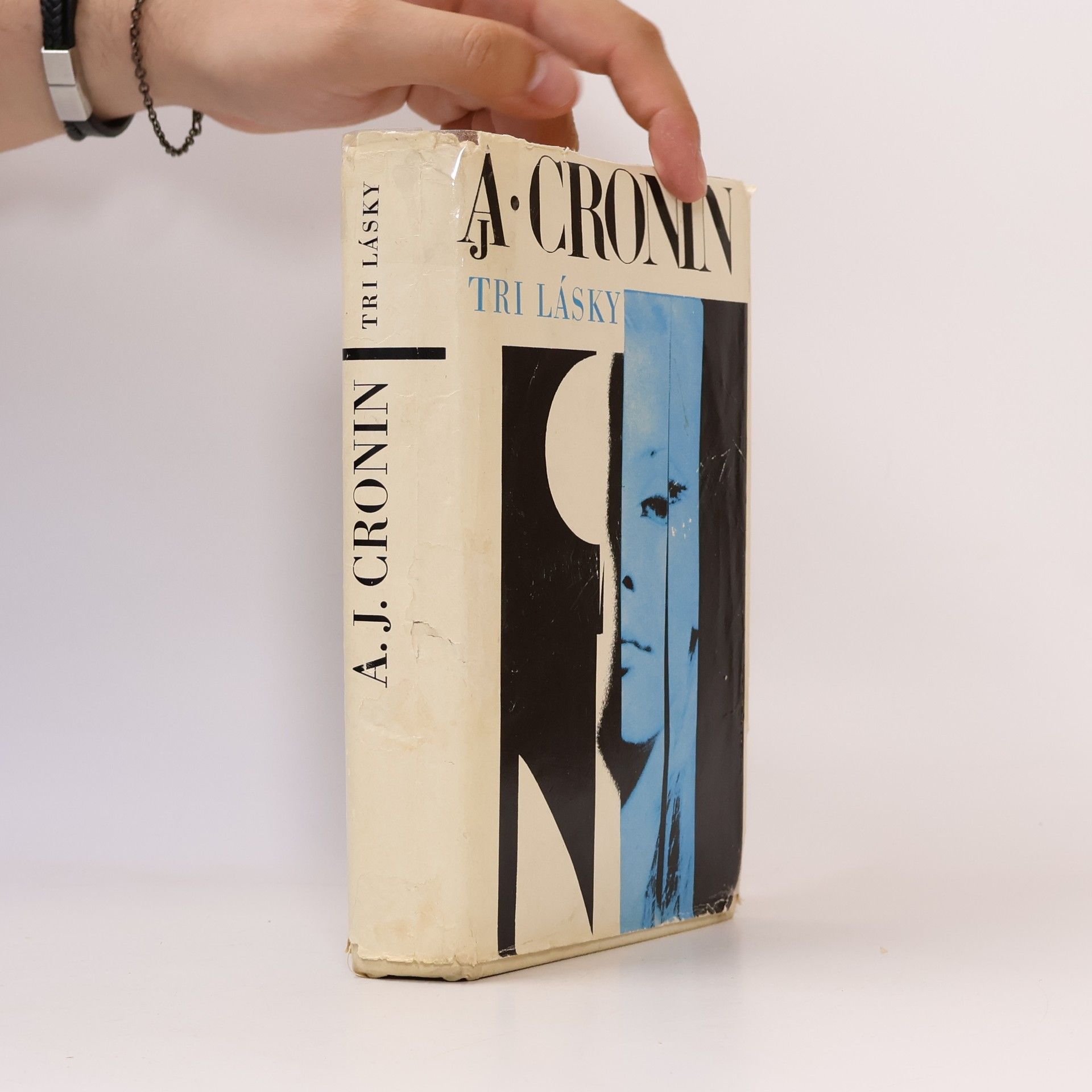 A. J. Cronin Tri lásky