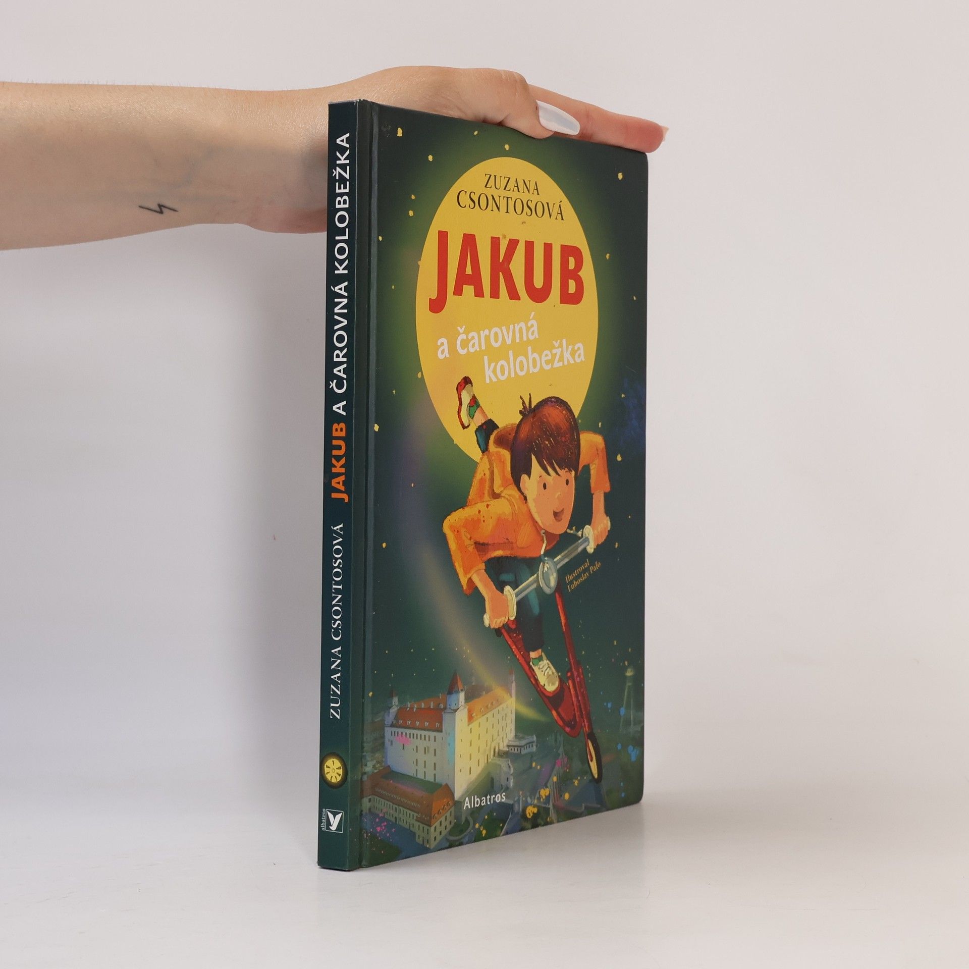 Zuzana Csontosová Jakub a čarovná kolobežka