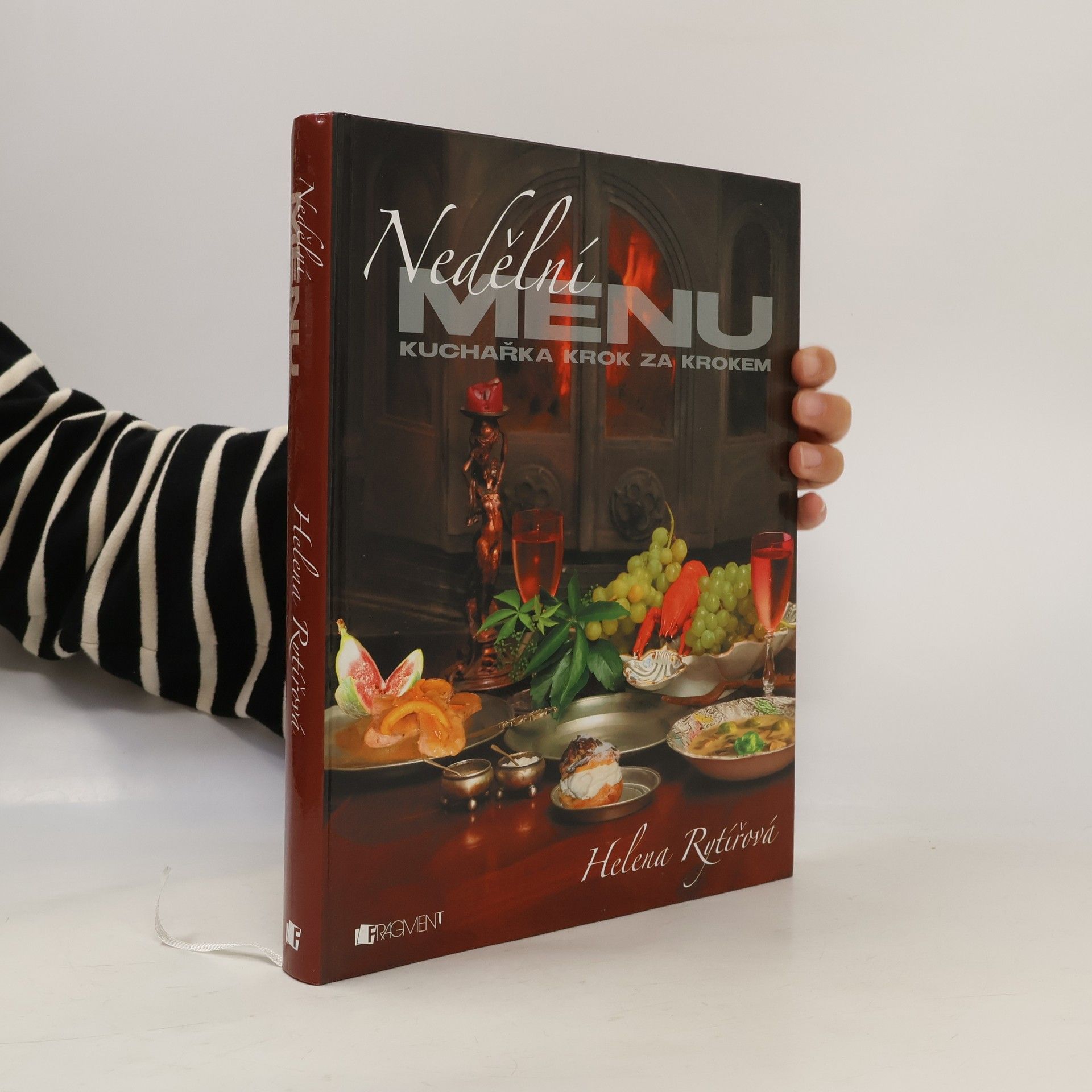 Helena Rytířová Nedělní menu : kuchařka krok za krokem