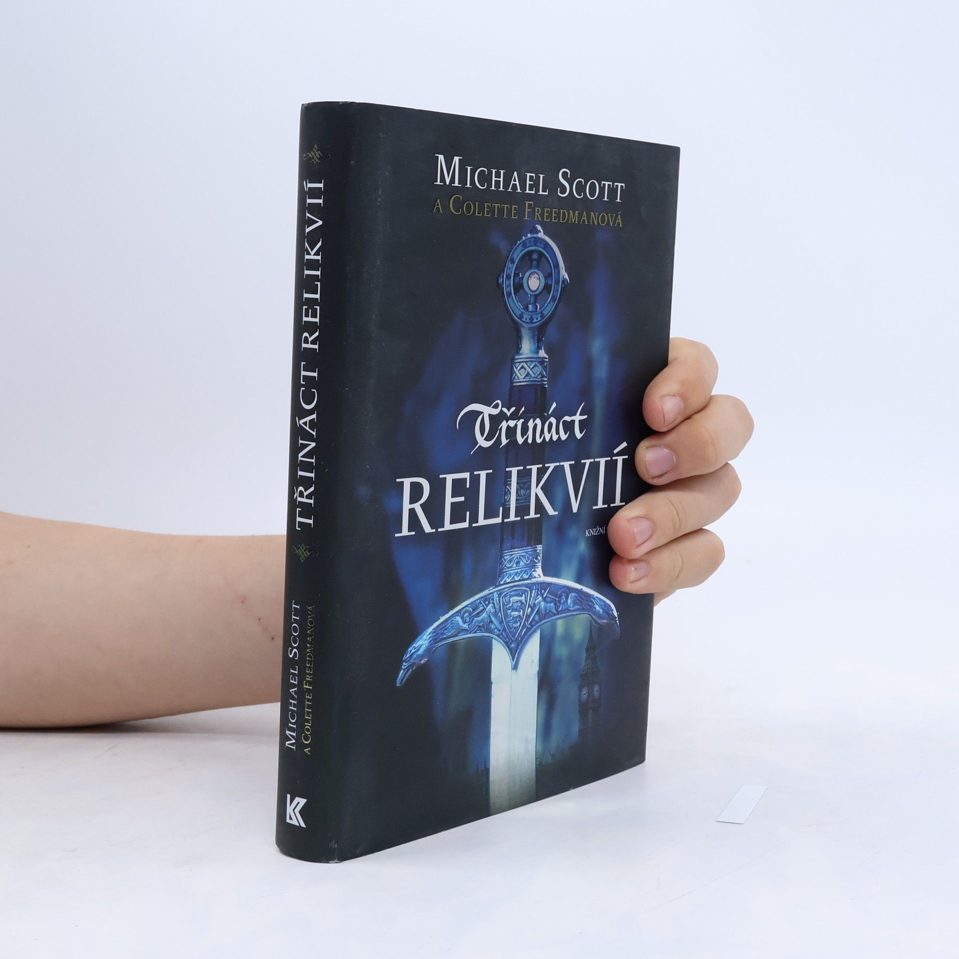 Michael Scott Třináct relikvií