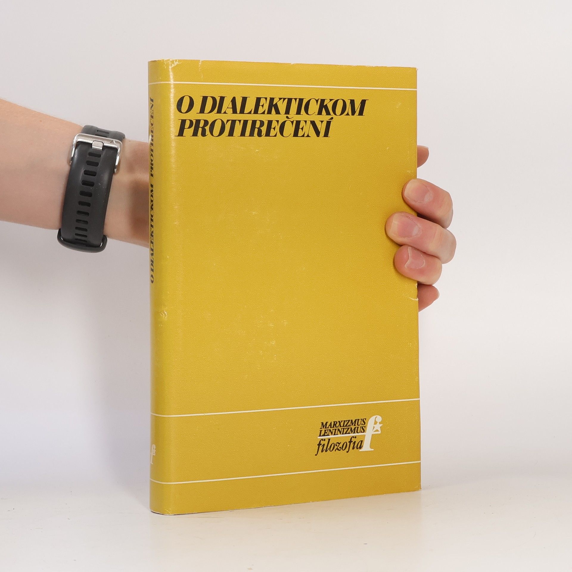 Autores varios O dialektickém protirečení