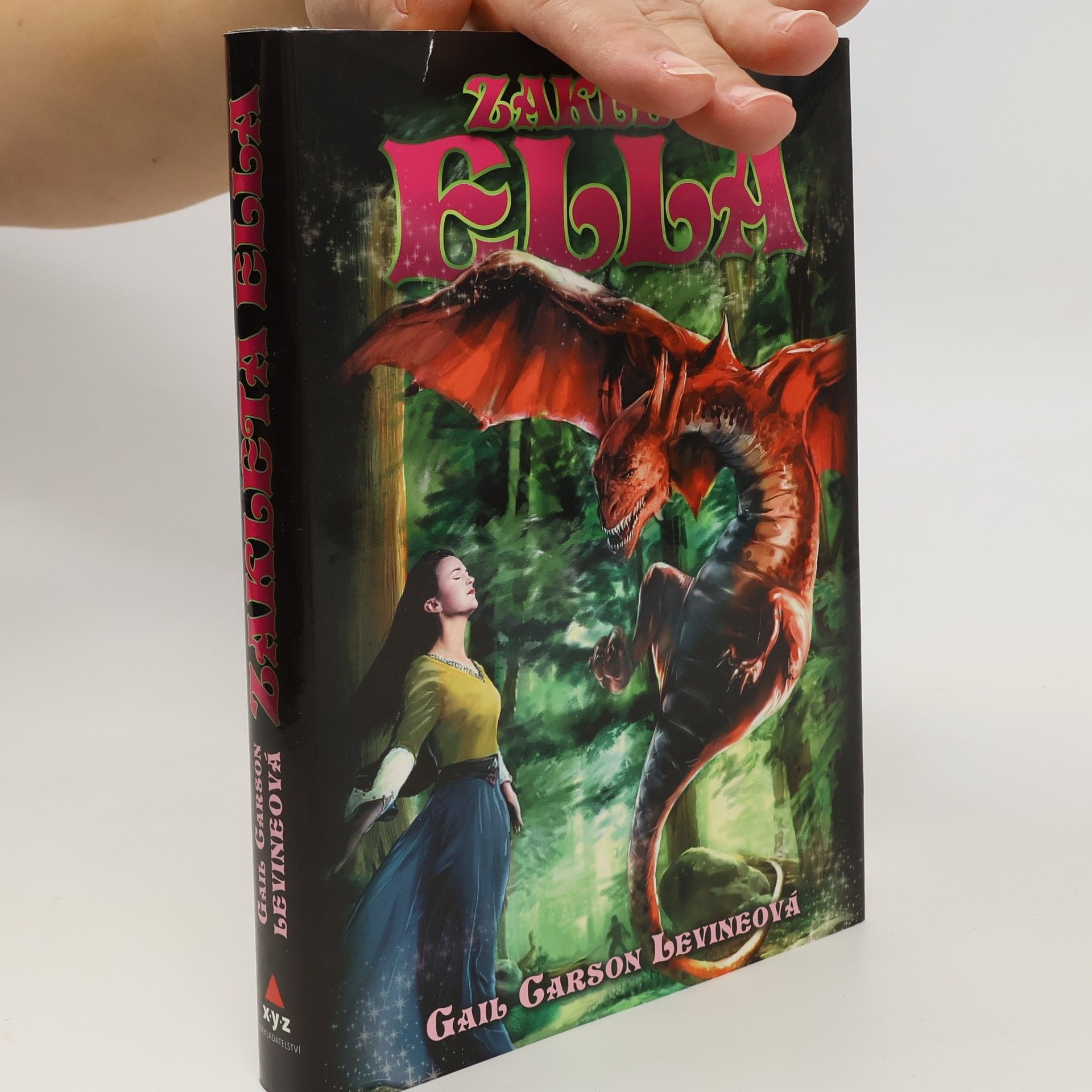 Gail Carson Levine Zakletá Ella
