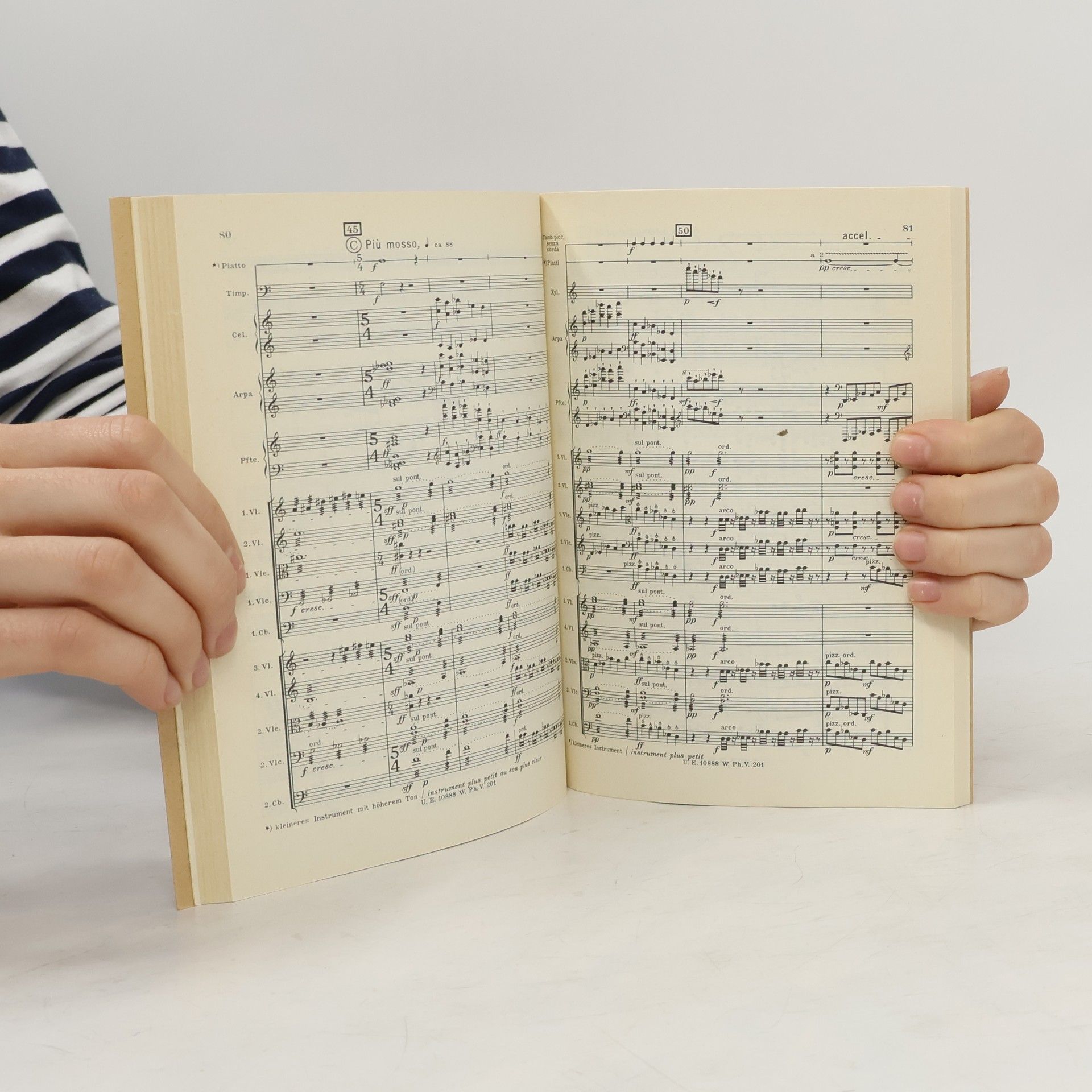 Béla Bartók Musik für Saiteninstrumente, Schlagzeug und Celesta. Musique pour instruments a cordes, percussion et celesta