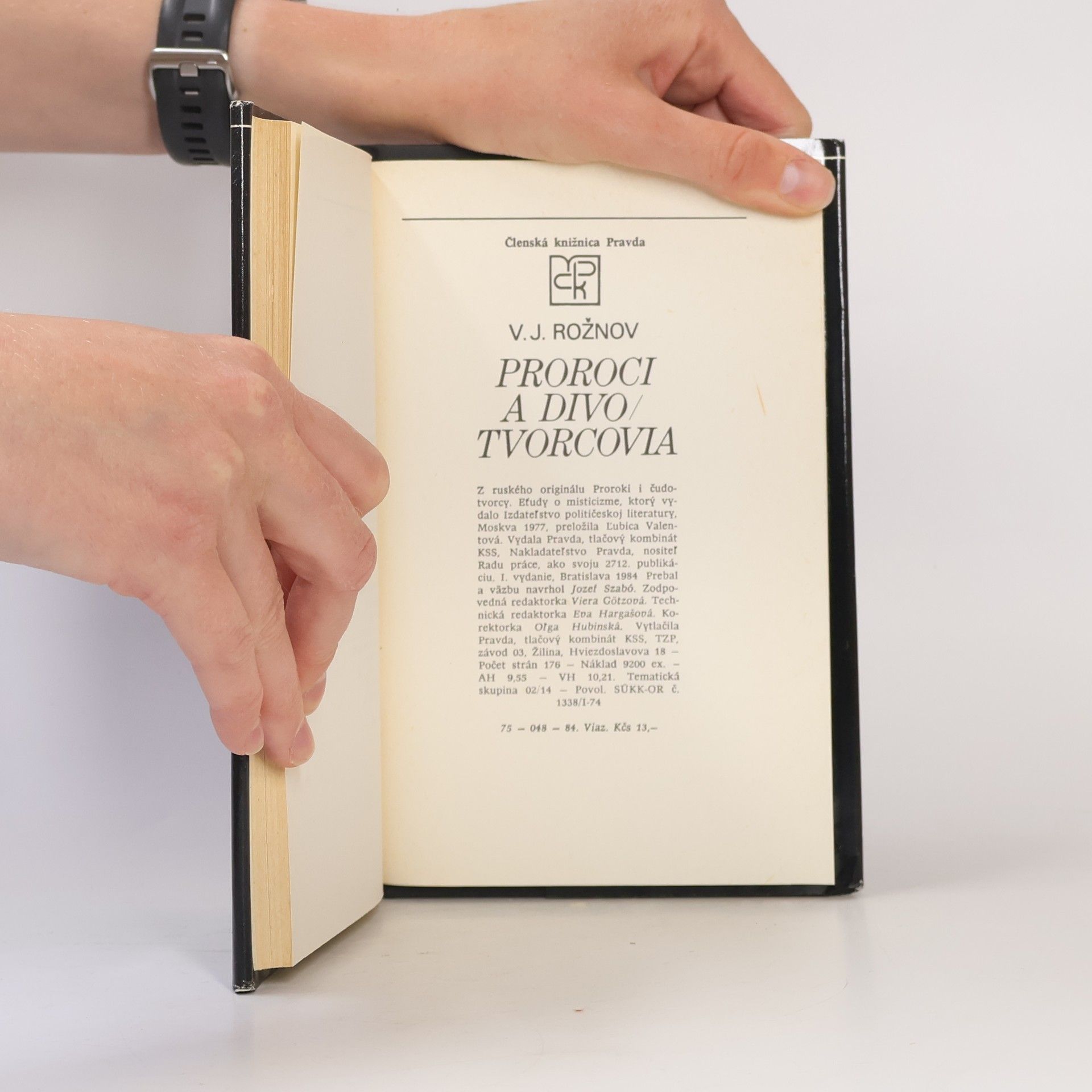 Ľubica Valentová Proroci a divotvorcovia