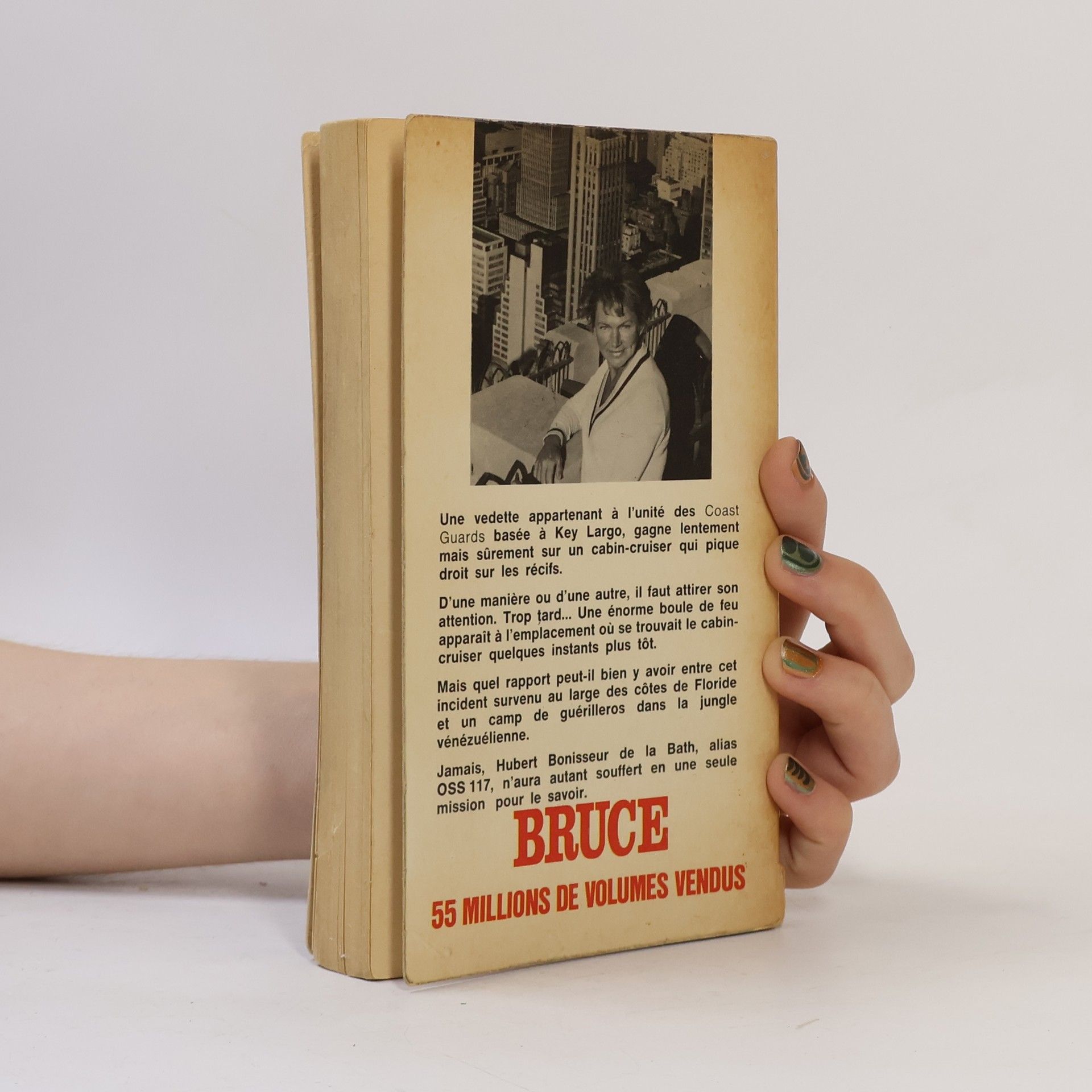 Josette Bruce Pruneaux a lugano pour oss. 117
