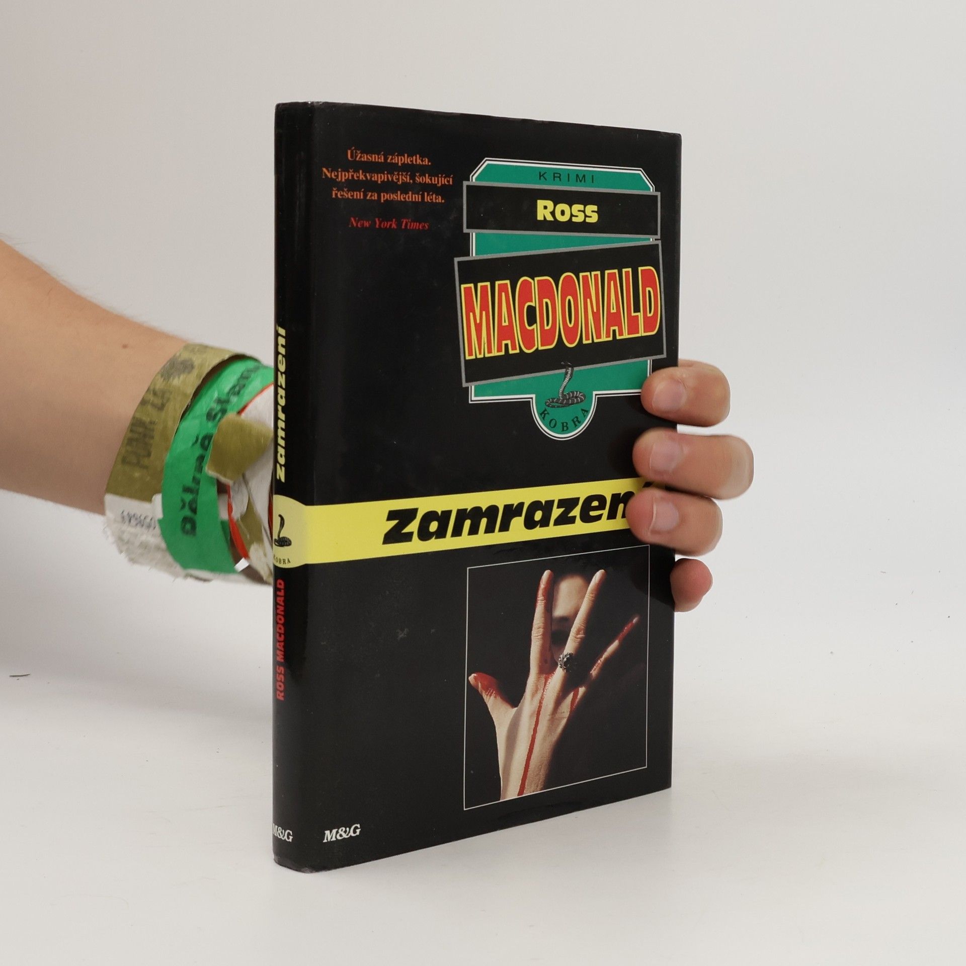 Ross Macdonald Zamrazení