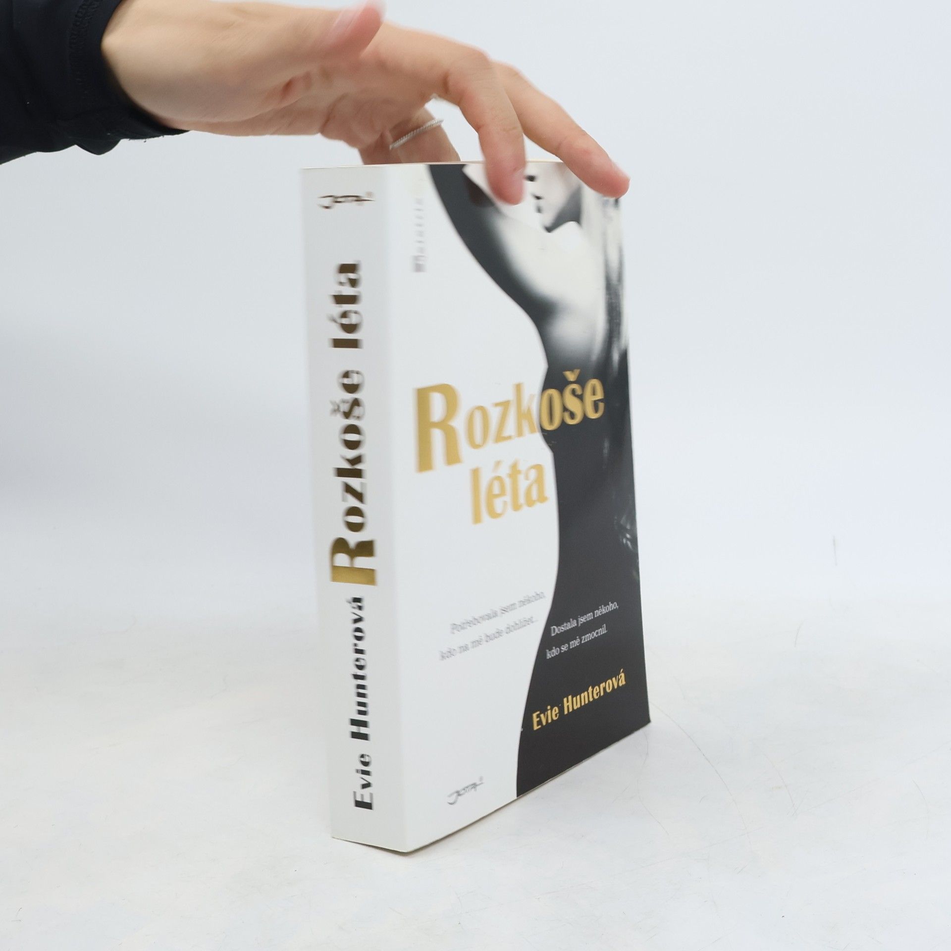 Evie Hunter Rozkoše léta