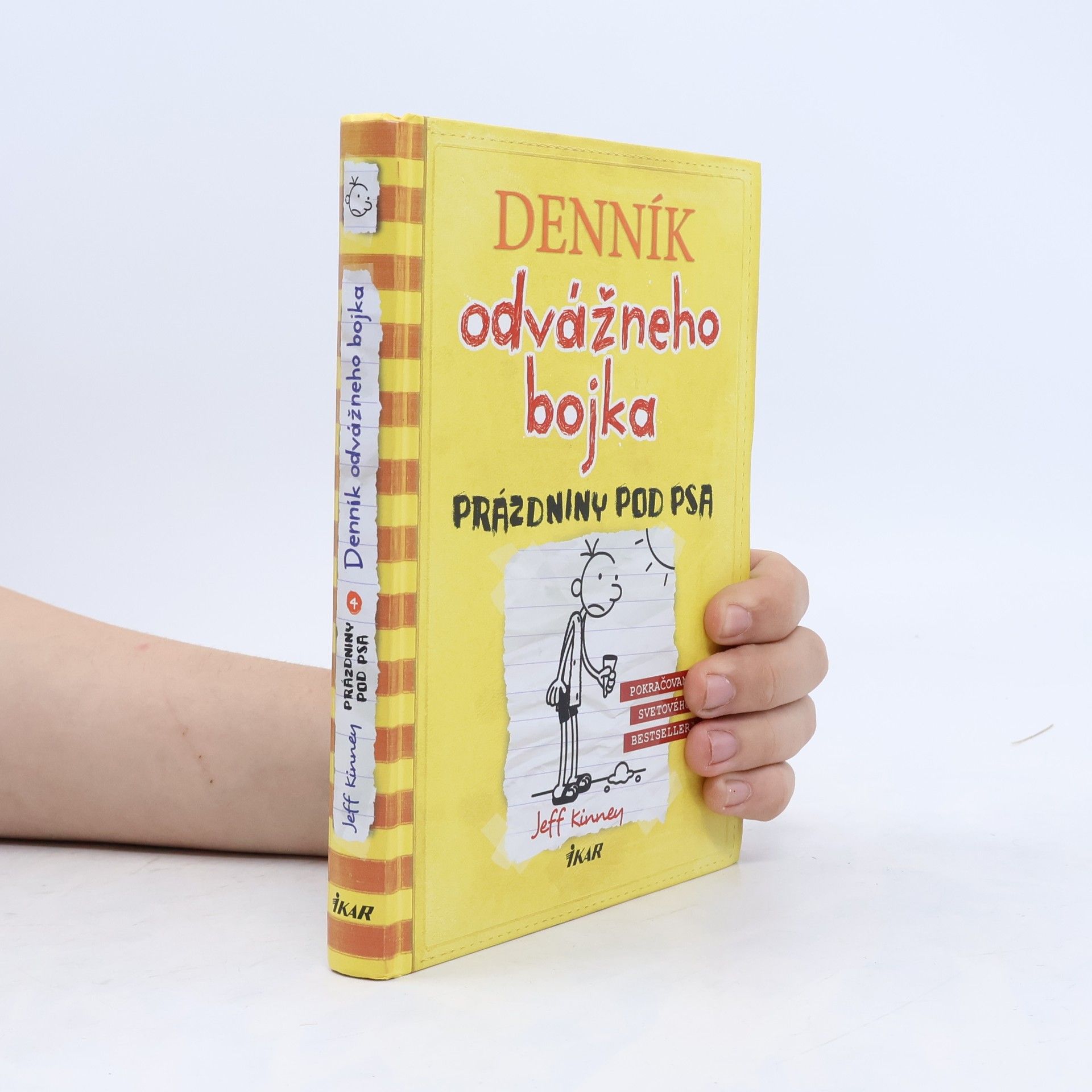 Jeff Kinney Denník odvážneho bojka 4: Prázdniny pod psa