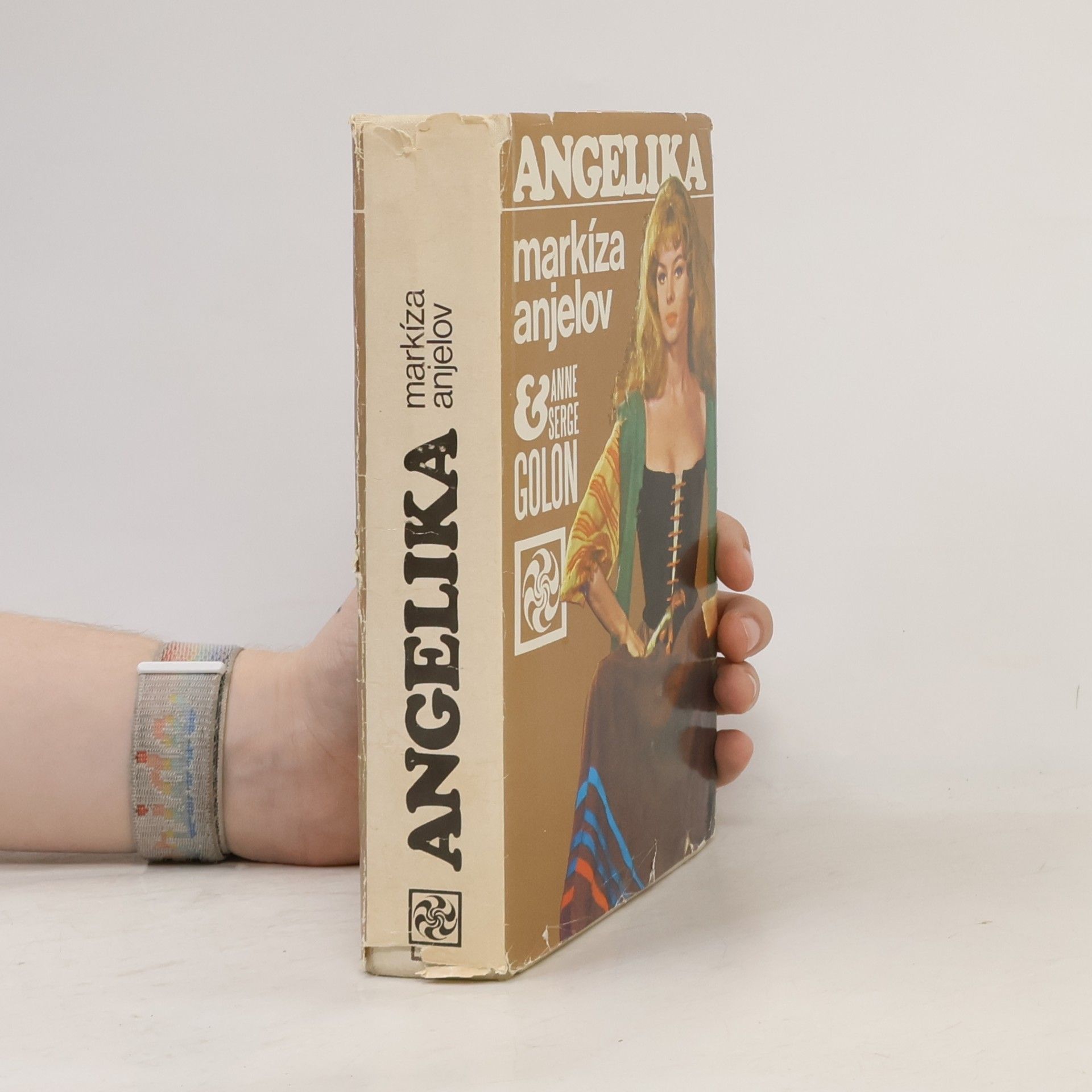 Anne Golon Angelika 1. Markíza anjelov
