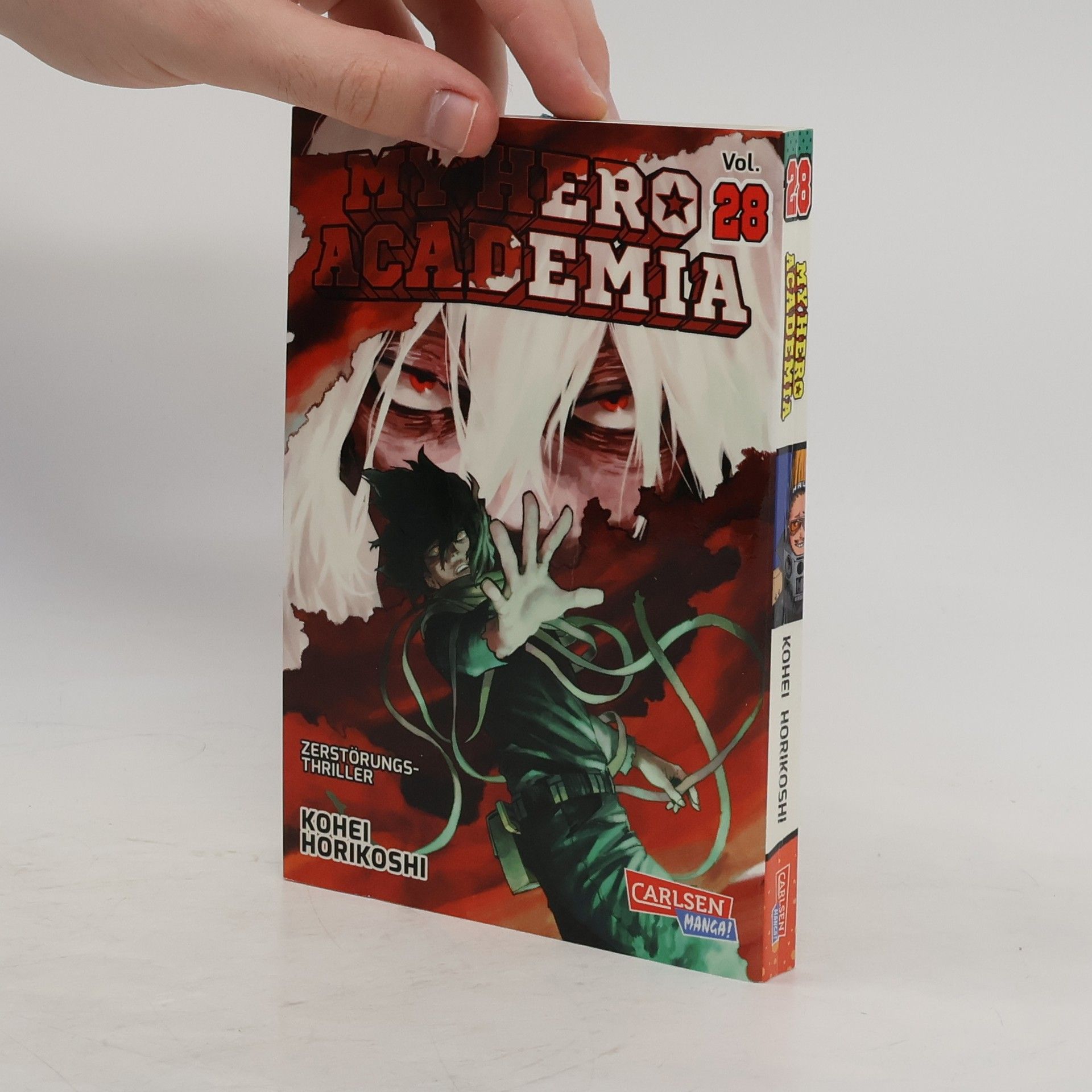 Kōhei Horikoshi My Hero Academia 28