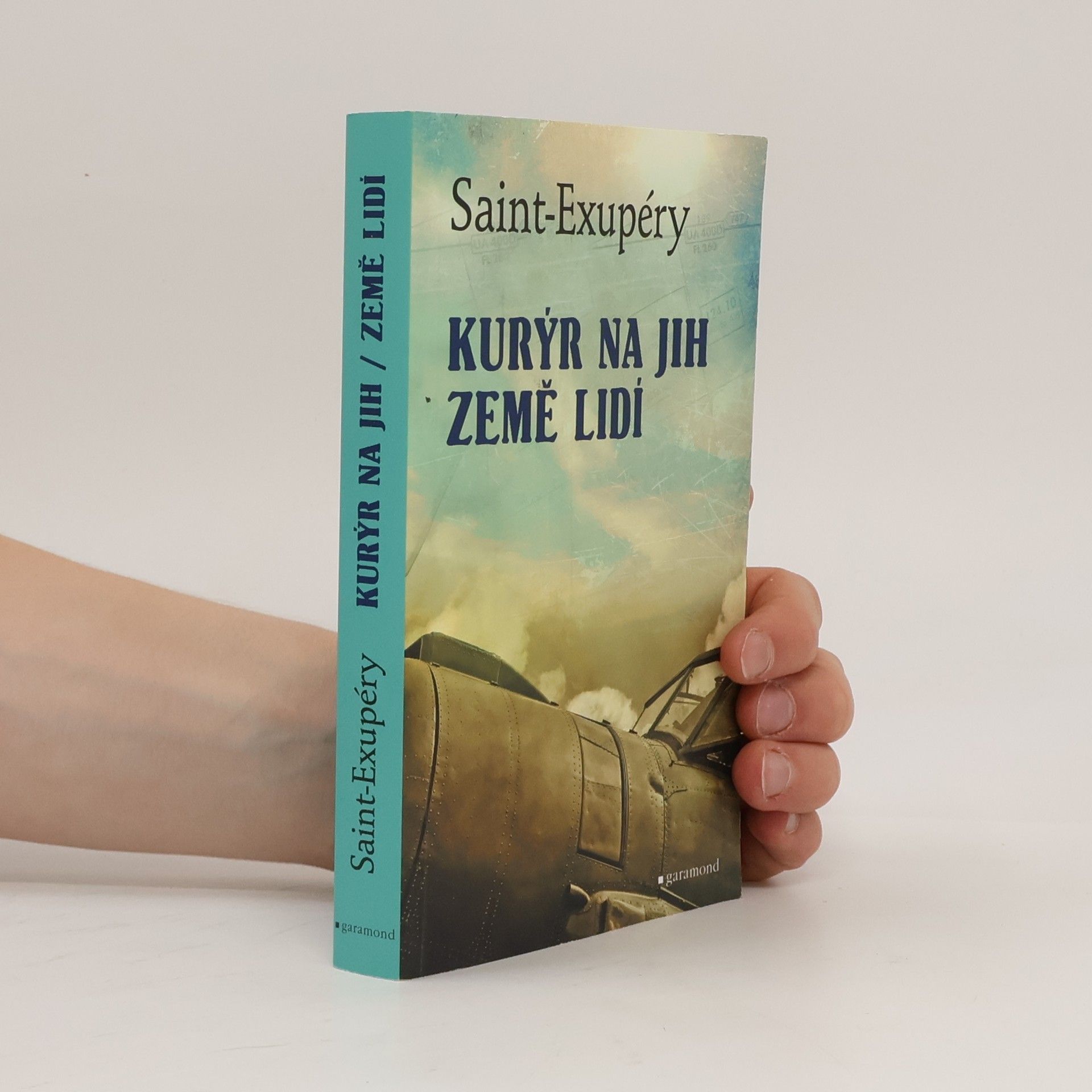 Antoine de Saint-Exupéry Kurýr na jih / Země lidí