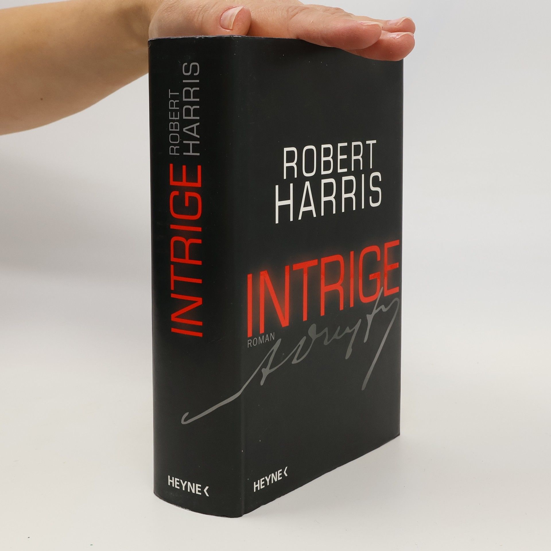 Robert Harris Intrige