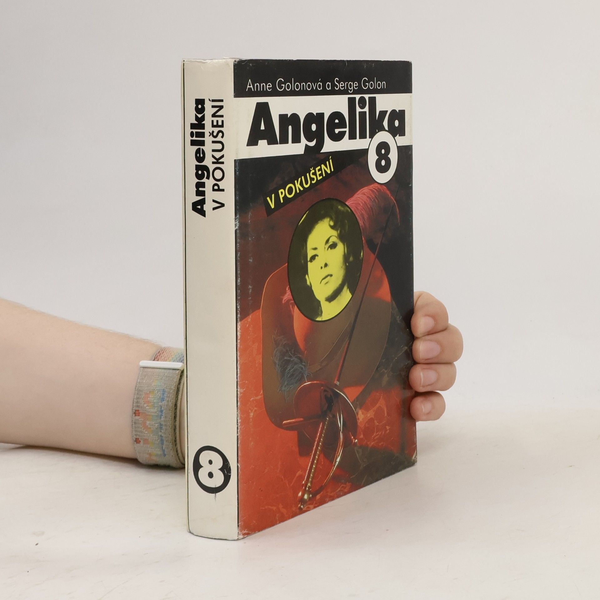 Anne Golon Angelika v pokušení