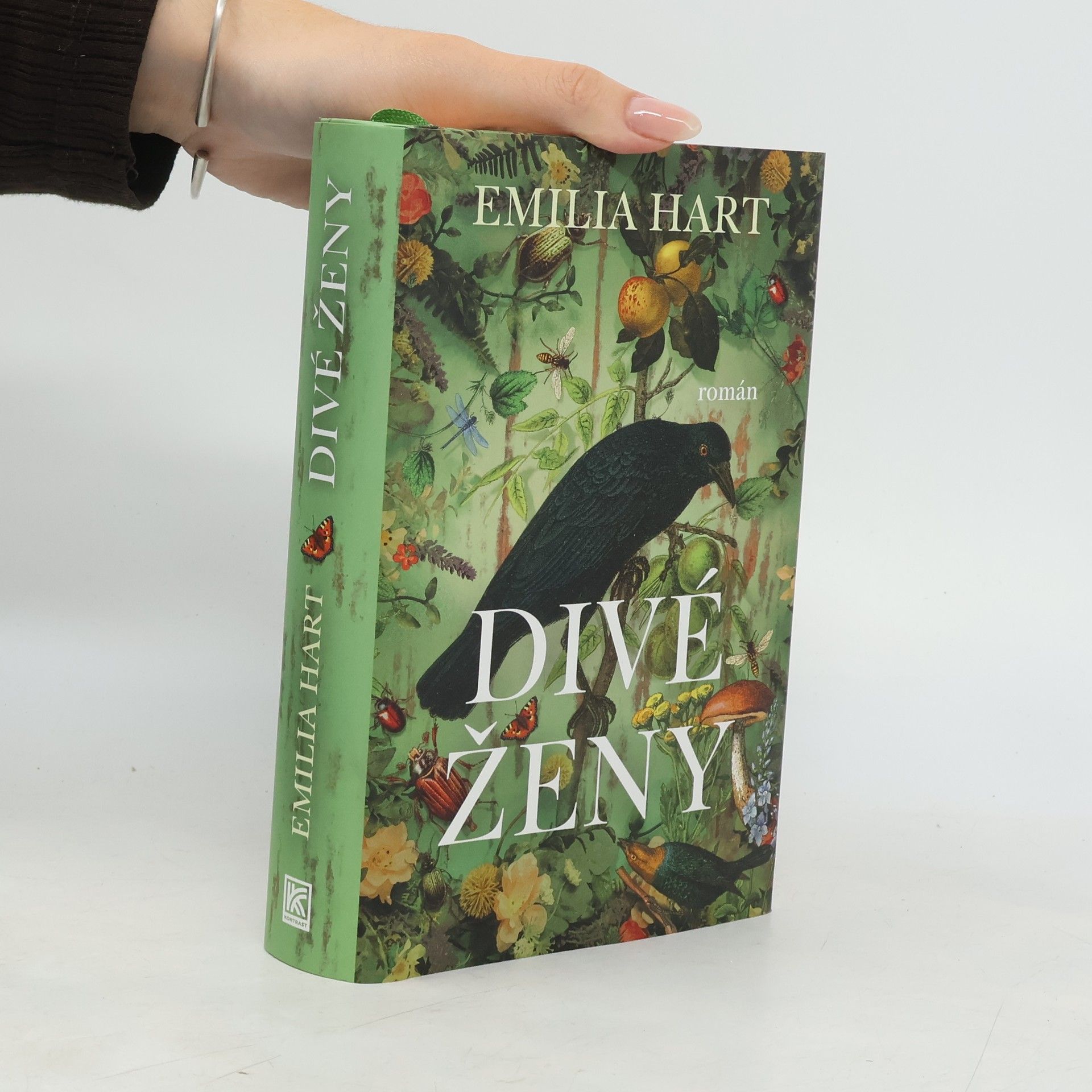 Emilia Hart Divé ženy