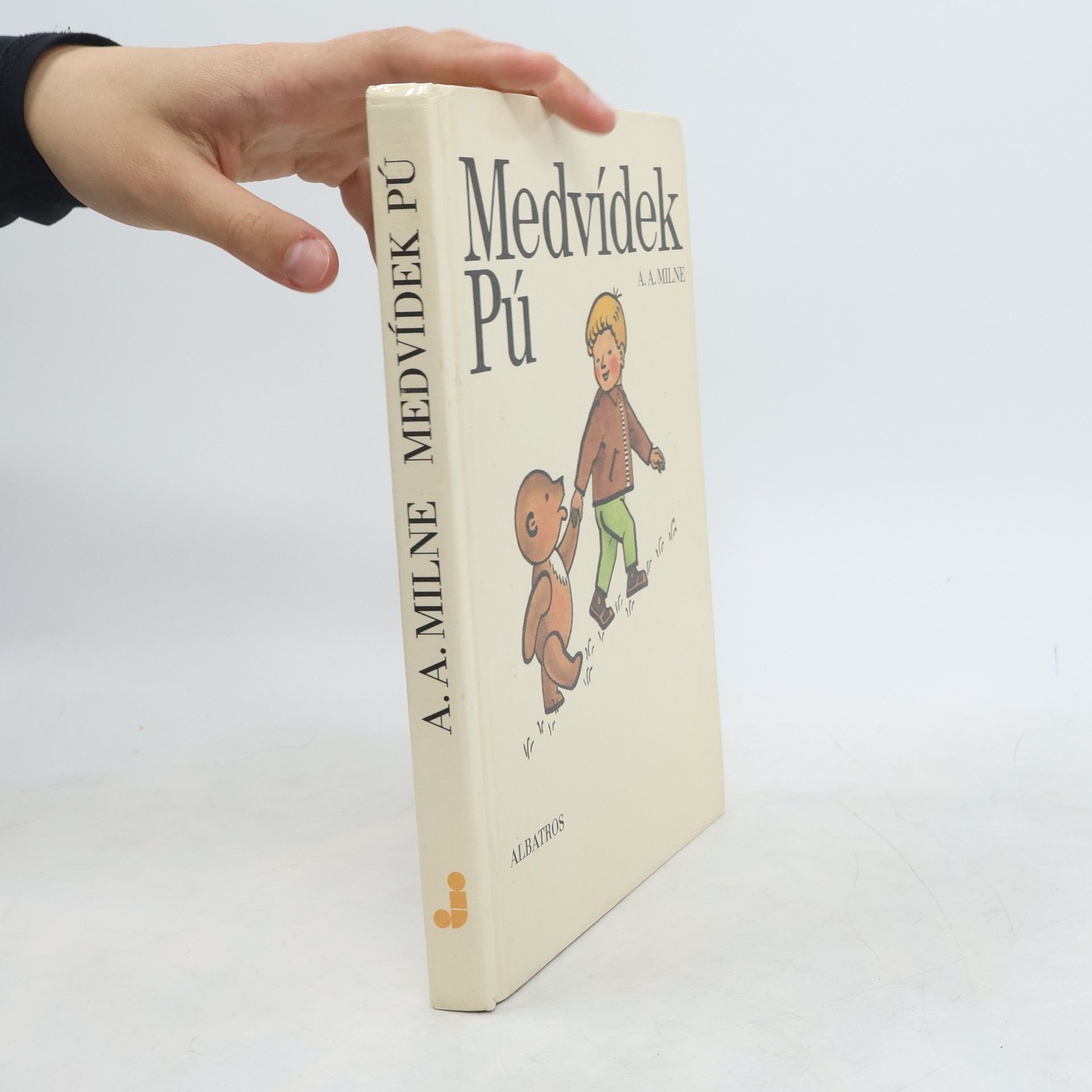 A. A. Milne Medvídek Pú