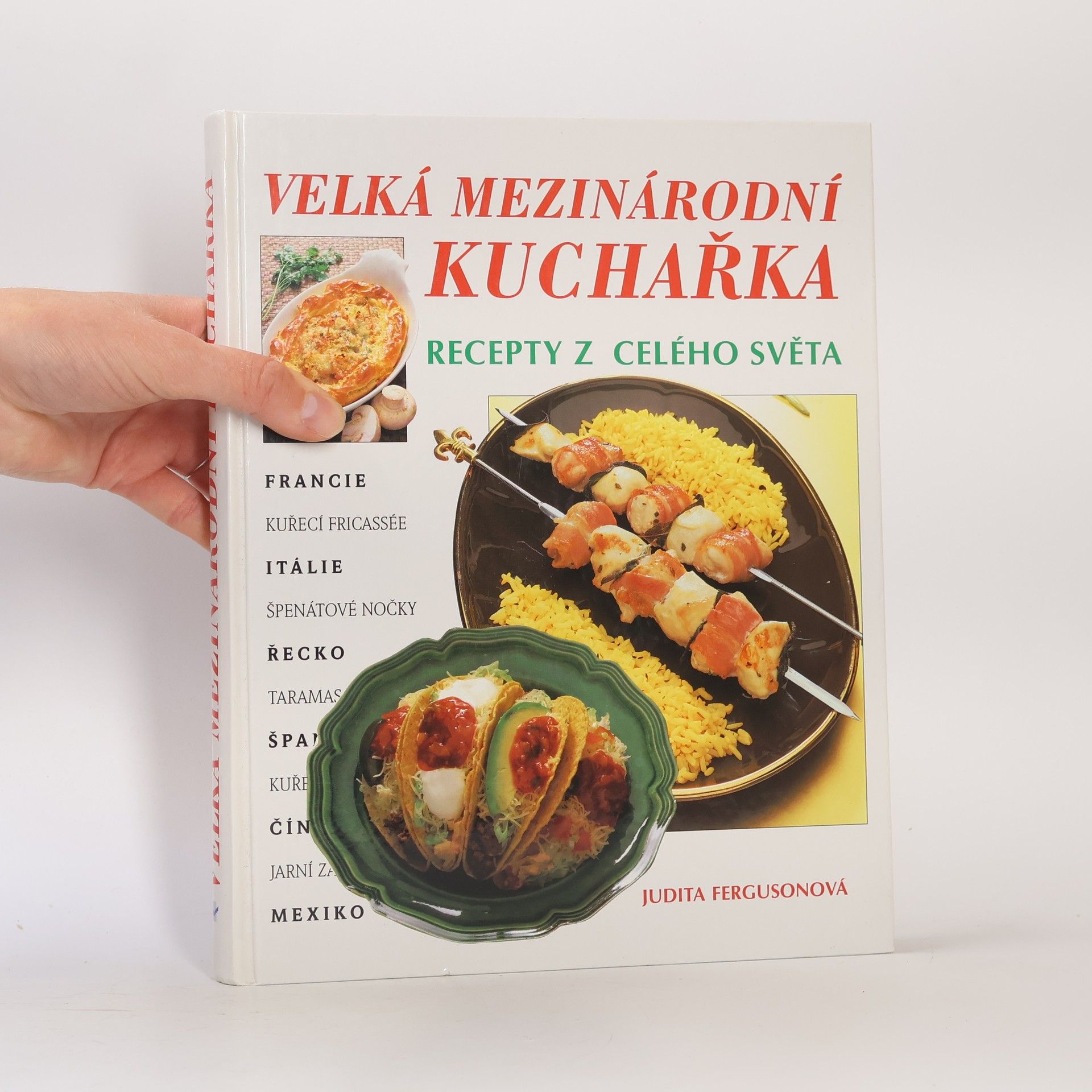 Velká mezinárodní kuchařka: Recepty z celého světa