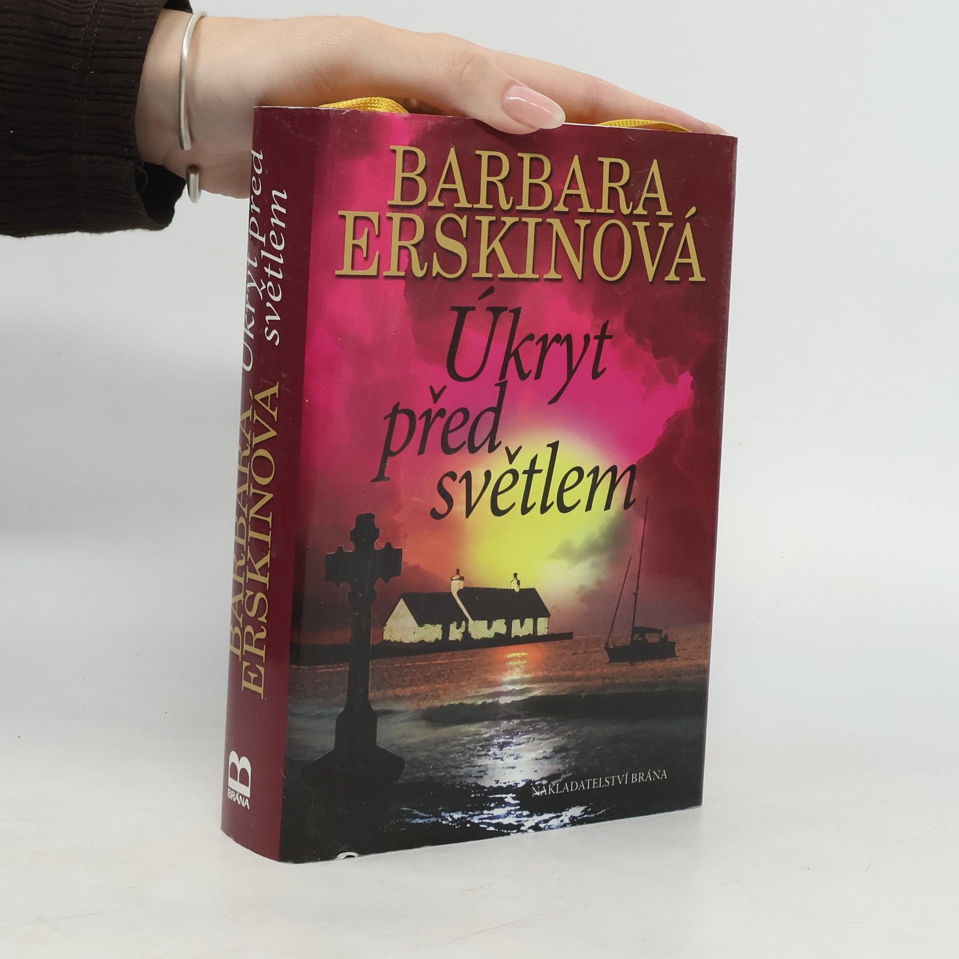 Barbara Erskine Úkryt před světlem