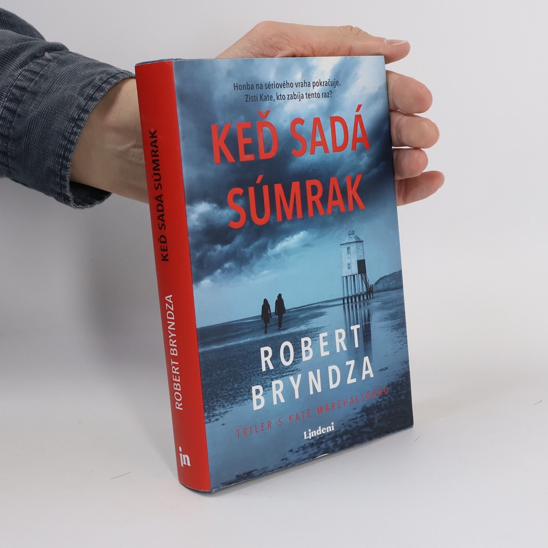 Robert Bryndza Keď sadá súmrak