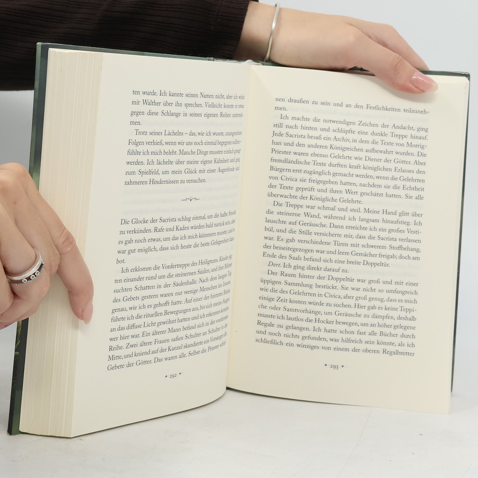 Mary E. Pearson Die Chroniken der Verbliebenen 1. Der Kuss der Lüge