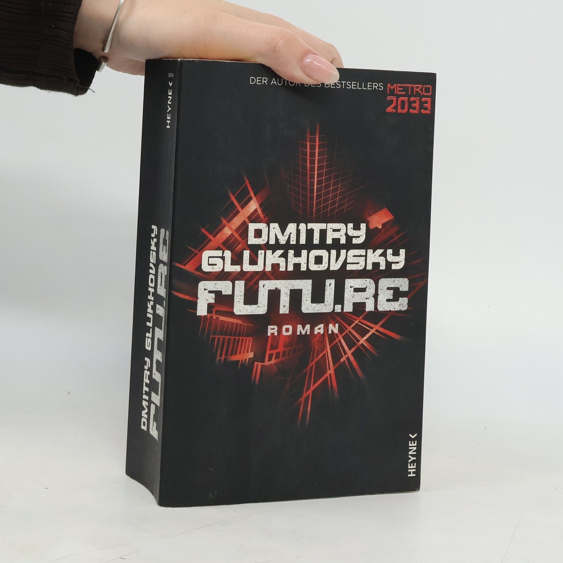 Dmitry Gluchovsky Futu.re