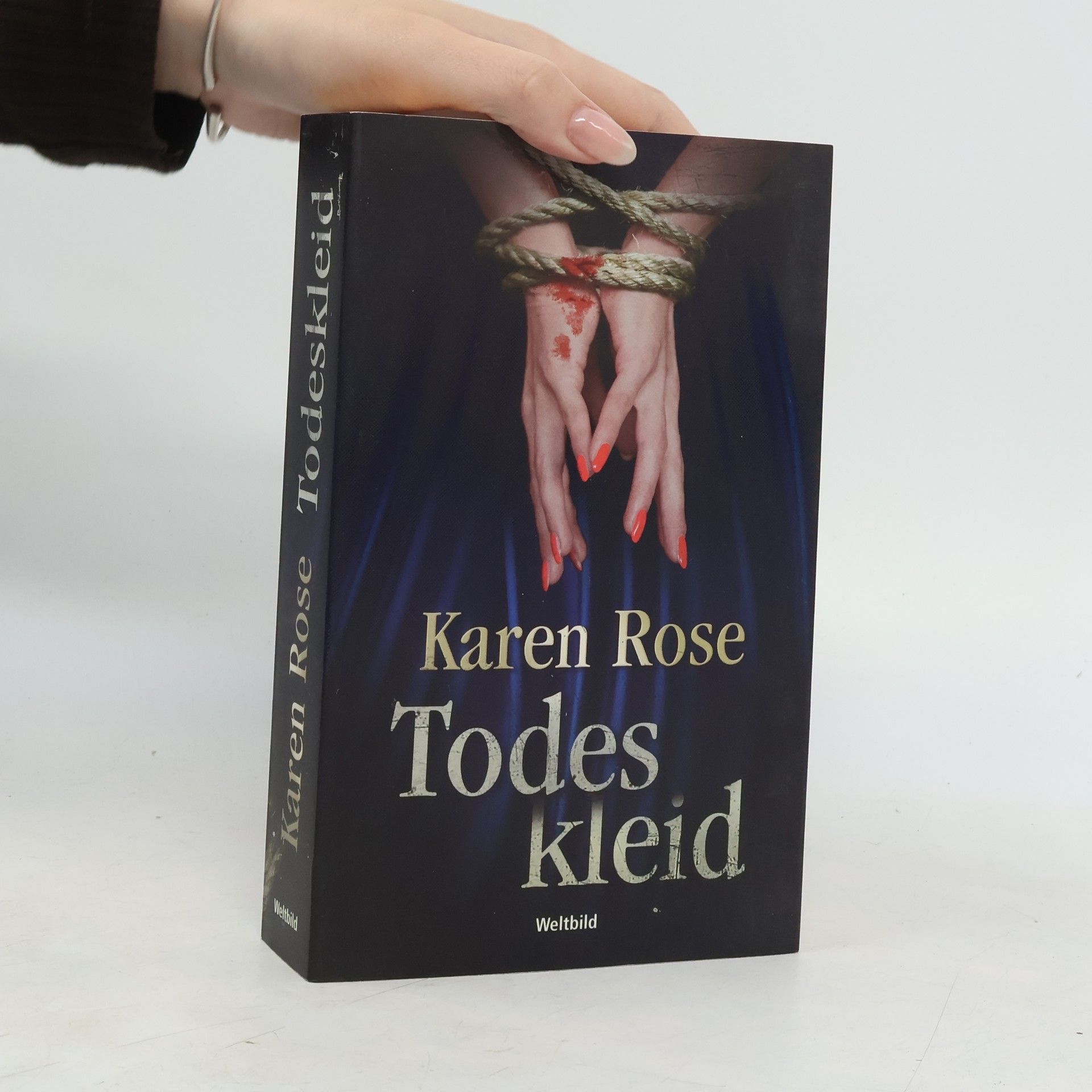 Karen Rose Todeskleid