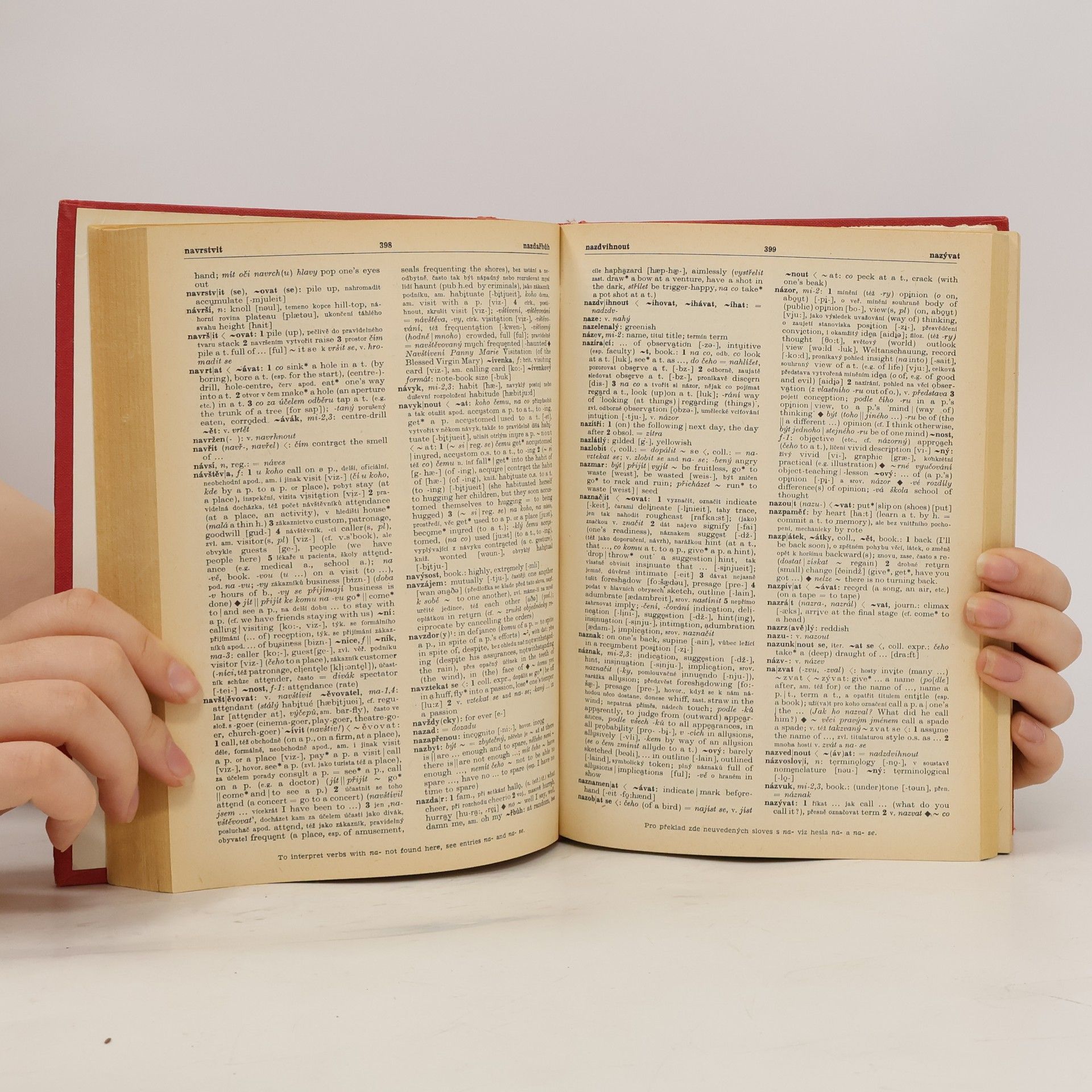 Ivan Poldauf Česko-anglický slovník. Czech-English Dictionary