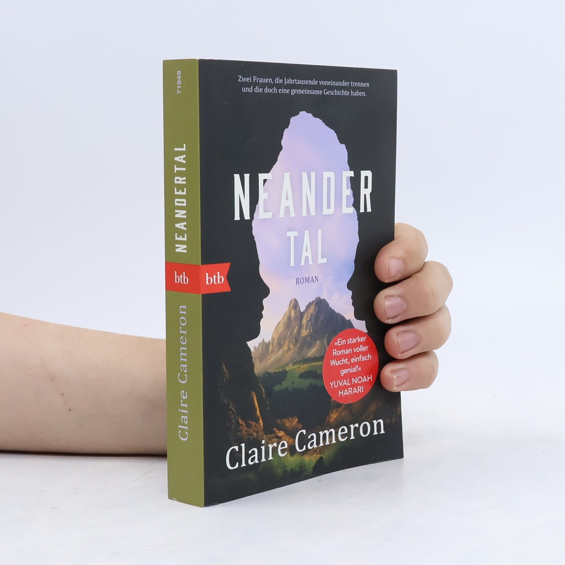 Claire Cameron Neandertal