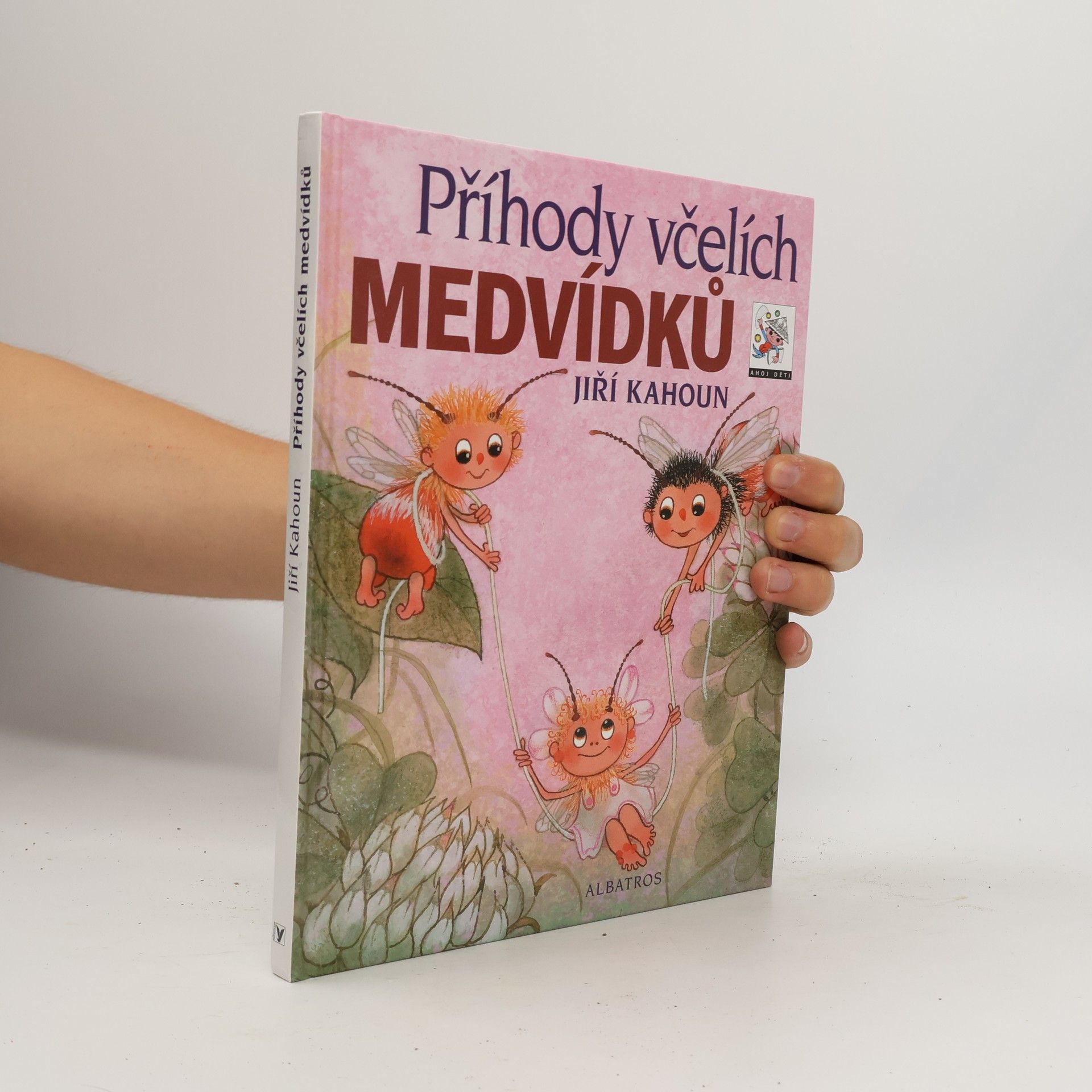Jiří Kahoun Příhody včelích medvídků