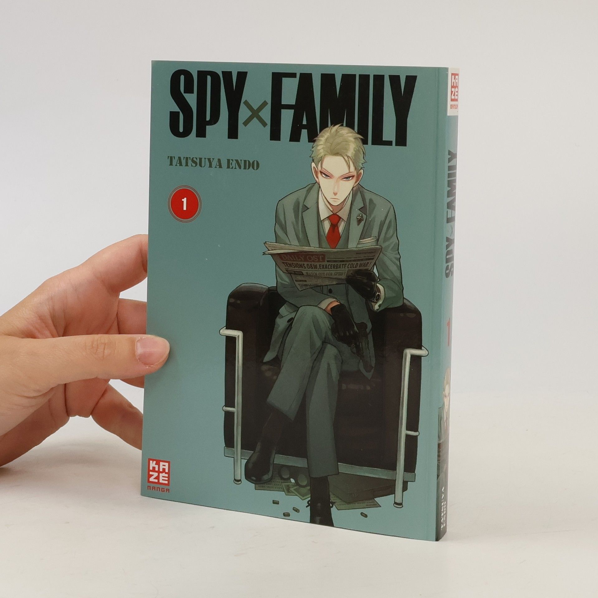 Tacuja Endó Spy x Family 1